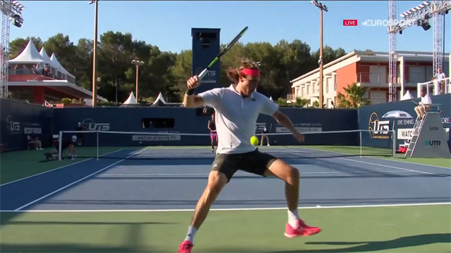 UTS: El 'willy' que puso en riesgo la integridad de Tsitsipas UTS: El 'willy' que puso en riesgo la integridad de Tsitsipas