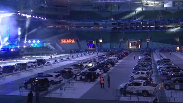 Convierten el estadio del Palmeiras en un autocine para 300 vehículos Convierten el estadio del Palmeiras en un autocine para 300 vehículos