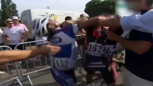 Tal día como hoy: Barredo vs Rui Costa, a puñetazo limpio tras una etapa del Tour de Francia Tal día como hoy: Barredo vs Rui Costa, a puñetazo limpio tras una etapa del Tour de Francia