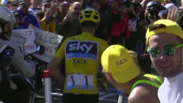 Tal día como hoy: Froome corriendo Mont Ventoux arriba, el mayor ridículo del ciclismo moderno Tal día como hoy: Froome corriendo Mont Ventoux arriba, el mayor ridículo del ciclismo moderno