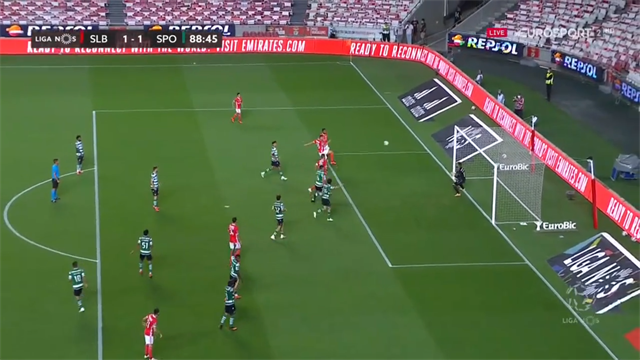 Liga NOS: ¡Qué remate de primeras! Golazo de Vinícius para ponerse pichichi Liga NOS: ¡Qué remate de primeras! Golazo de Vinícius para ponerse pichichi