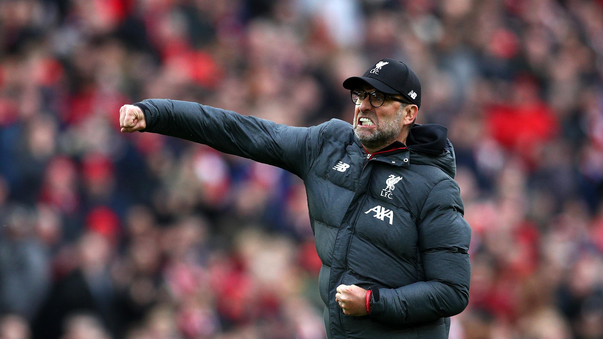 Jürgen Klopp klingelt Sir Alex Ferguson nach Meisterfeier auf dem Bett ...