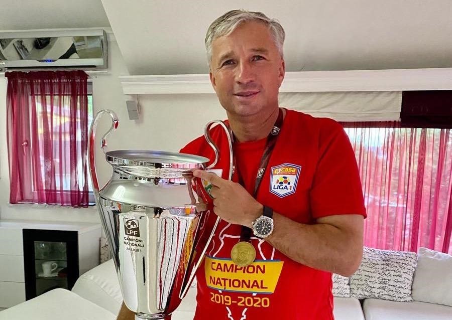 Dan Petrescu, alături de titlul de campion în Liga 1