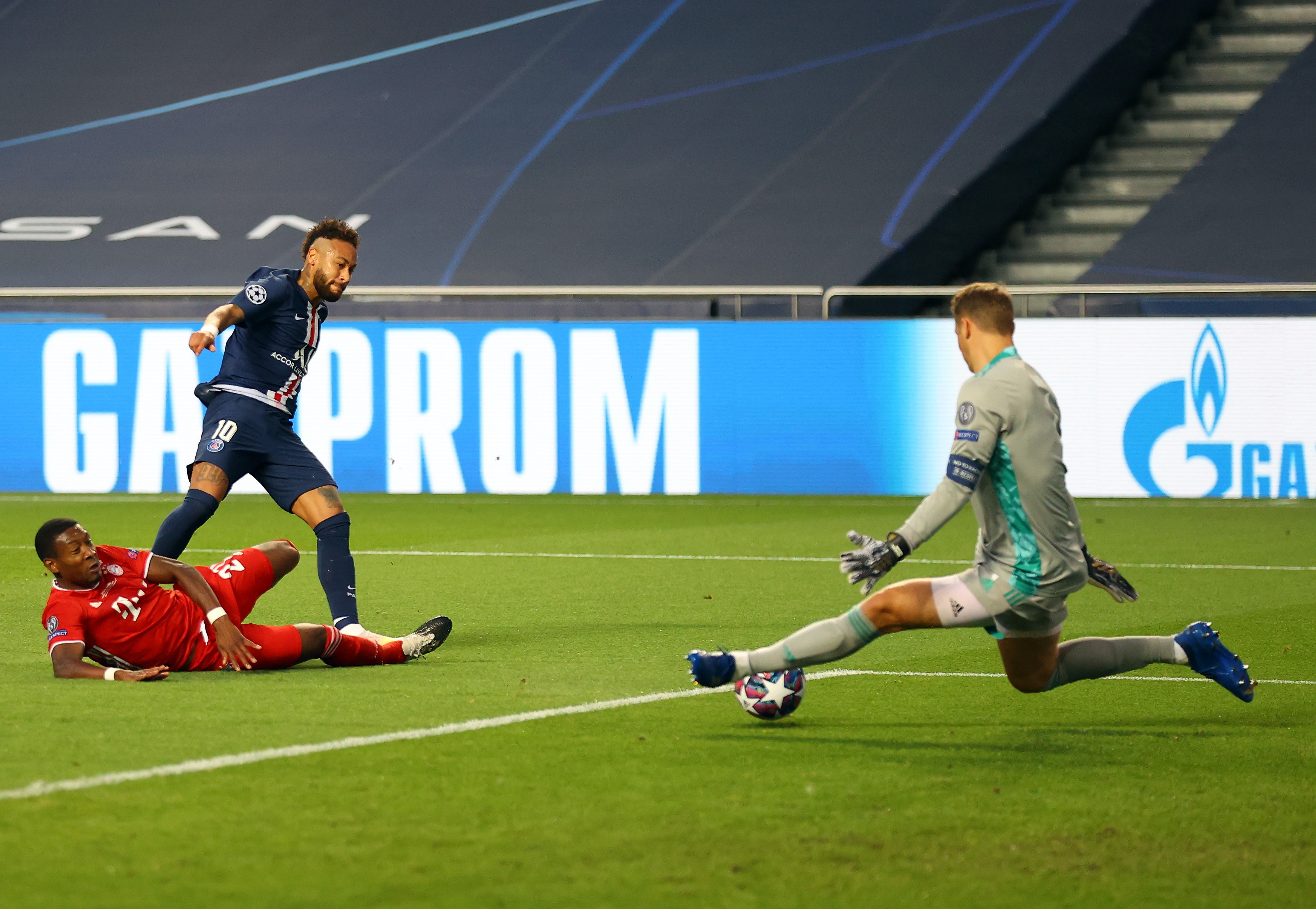 Neymar and Neuer