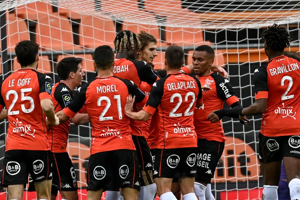 Les joueurs de Lorient contre Nîmes en Ligue 1