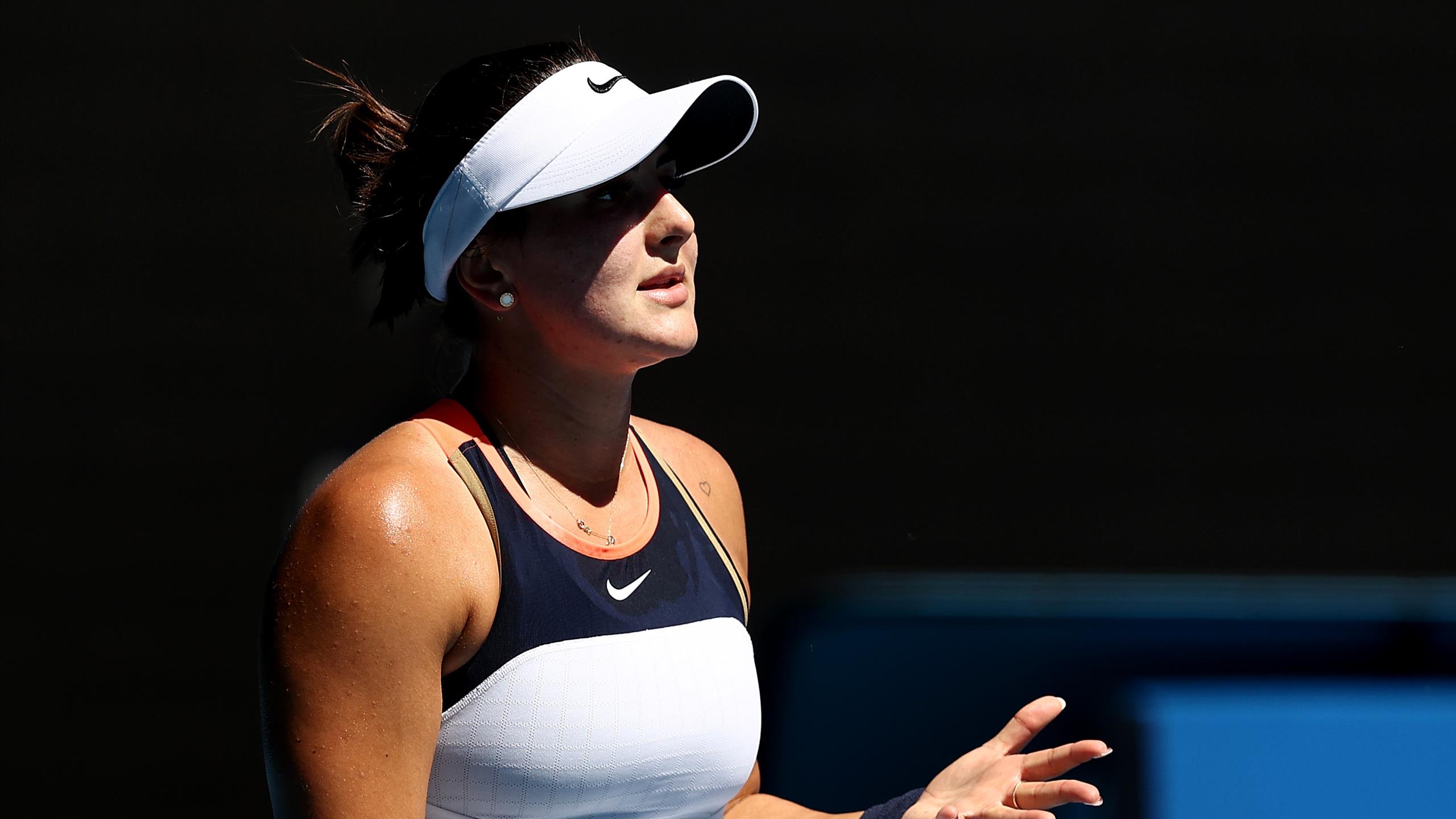 Australian Open 2021 Bianca Andreescu Falls To World Number 71 Hsieh Su Wei In Straight Sets Eurosport