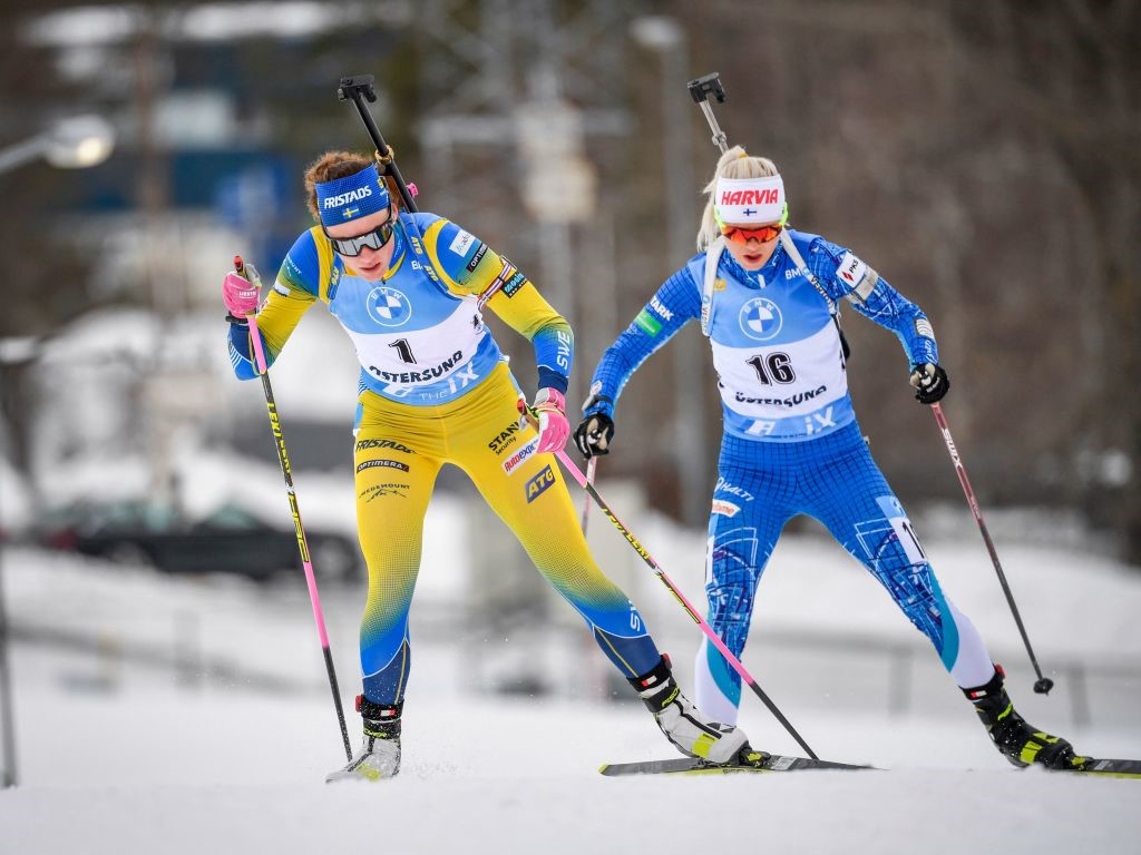 Hanna Oberg et Mari Eder lors du sprint à Ostersund le 19 mars 2021