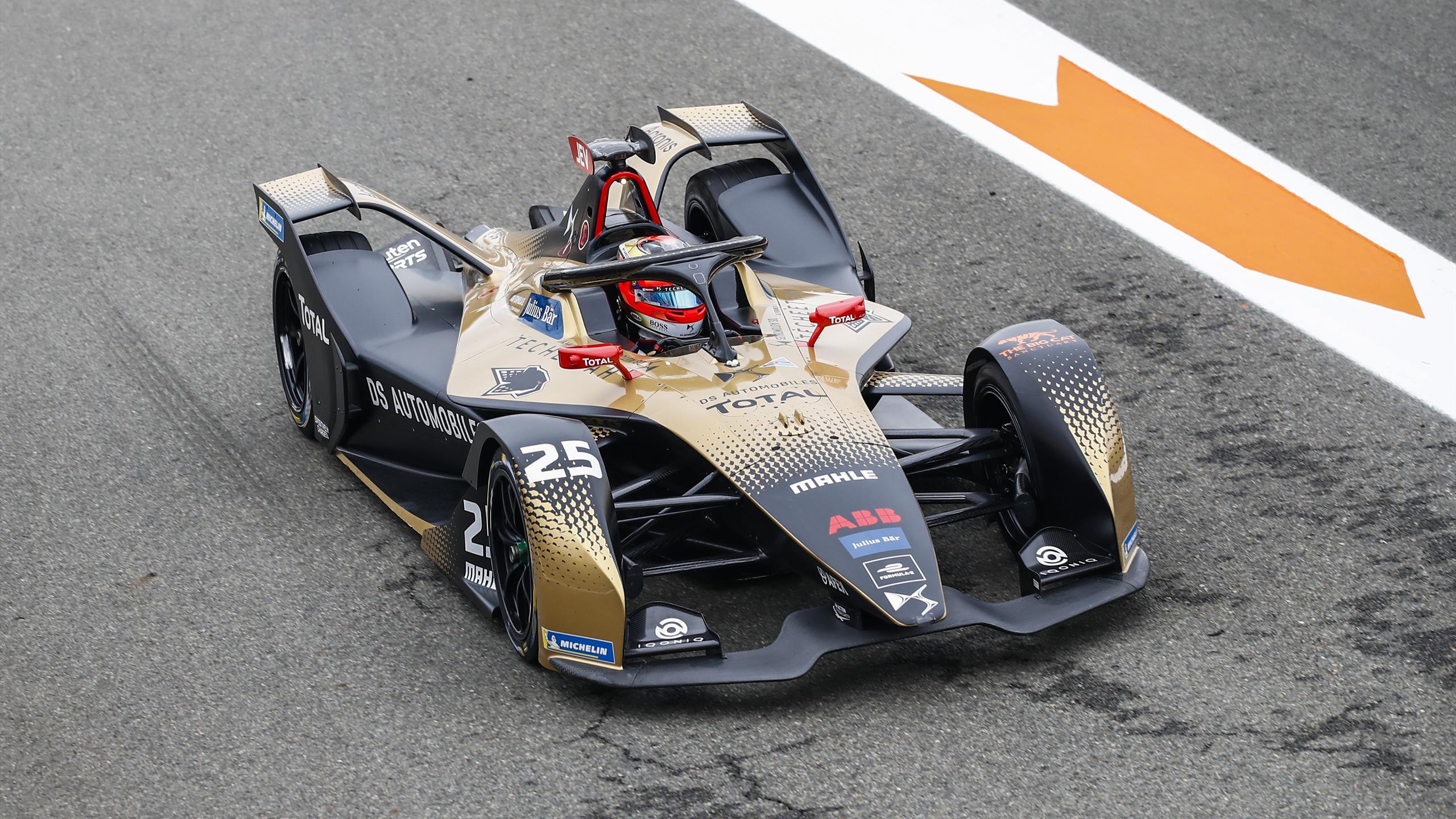 Rome ePrix JeanÉric Vergne gewinnt erstes Rennen beim Doubleheader