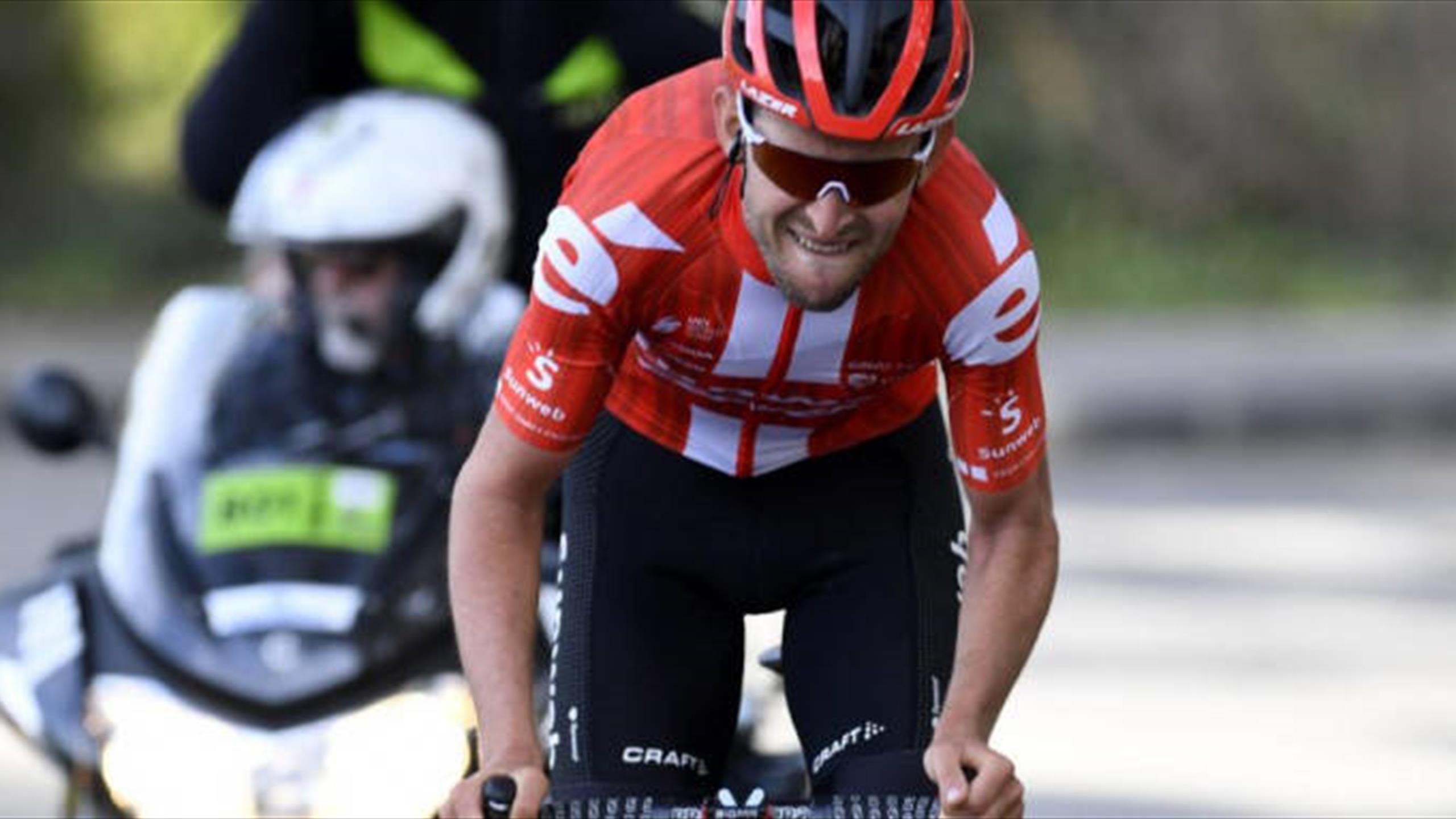 présentateur eurosport cyclisme