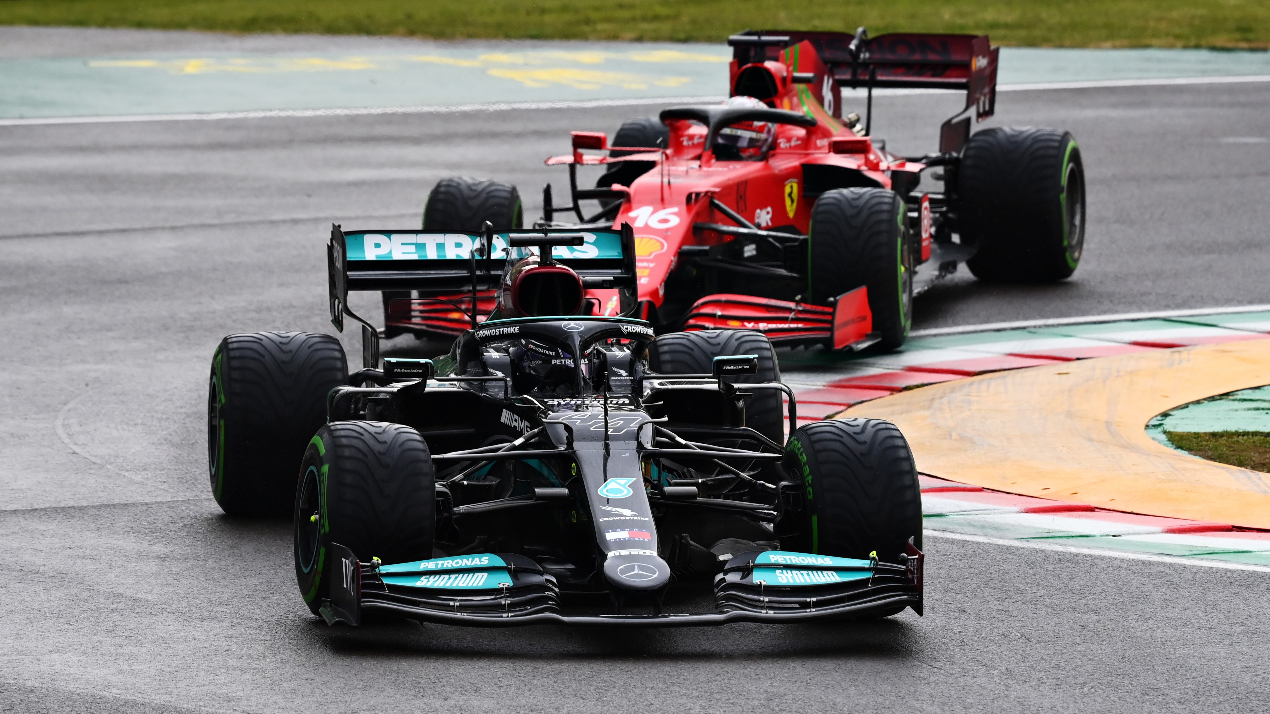 Lewis Hamilton ve Charles Leclerc 