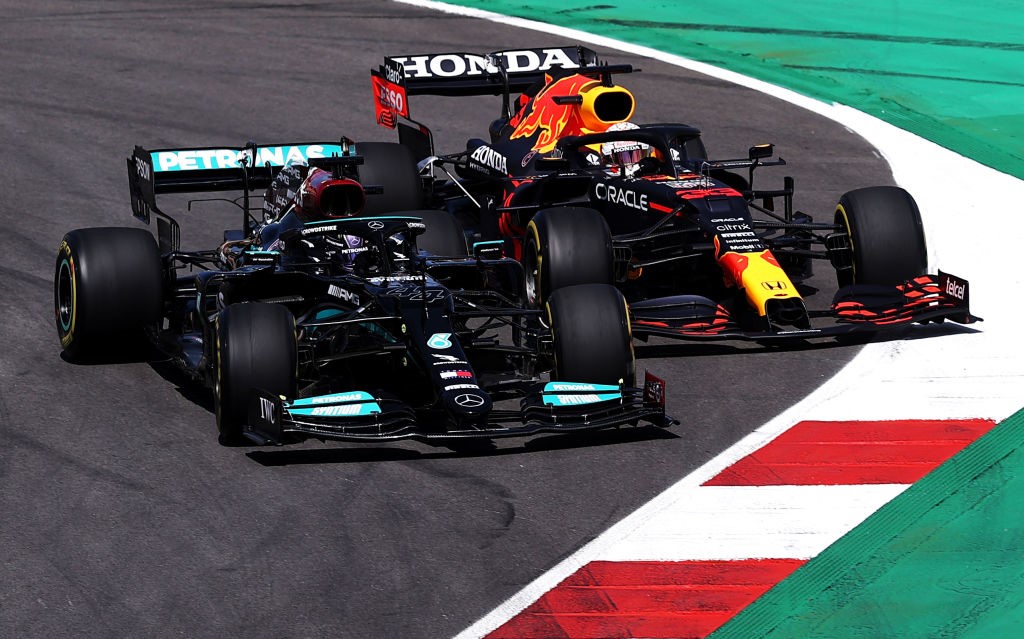 Lewis Hamilton (Mercedes) et Max Verstappen (Red Bull) au Grand Prix du Portugal 2021