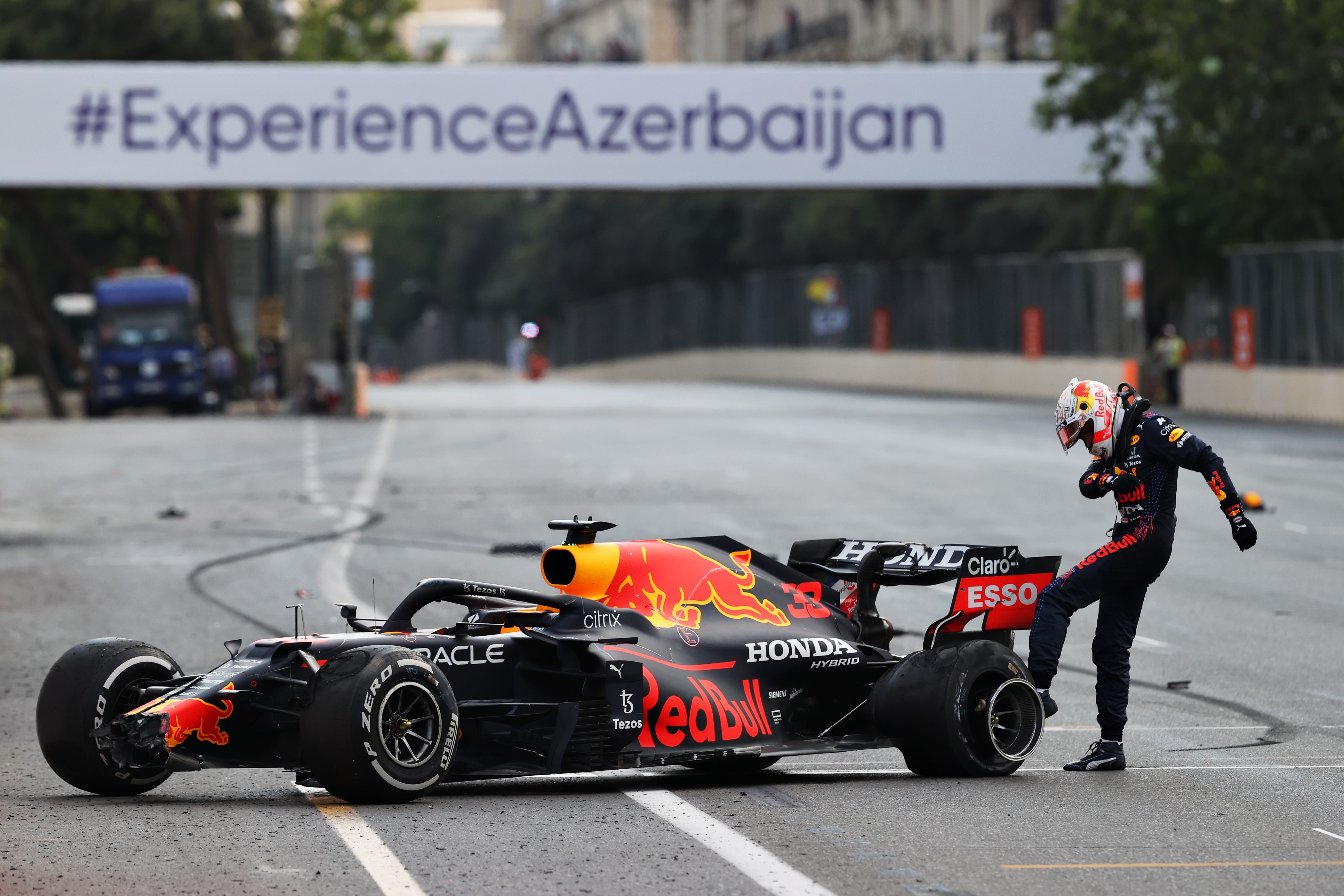 Max Verstappen, după abandonul din 2021 de la Baku