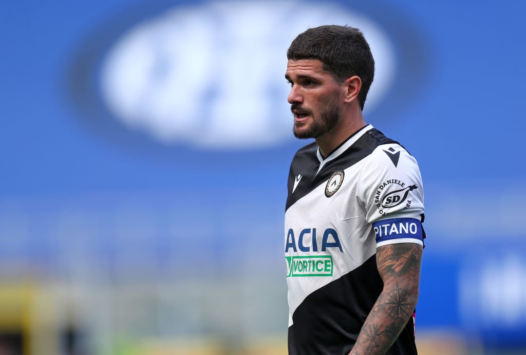 Rodrigo de Paul in azione durante Inter-Udinese - Serie A 2020/2021