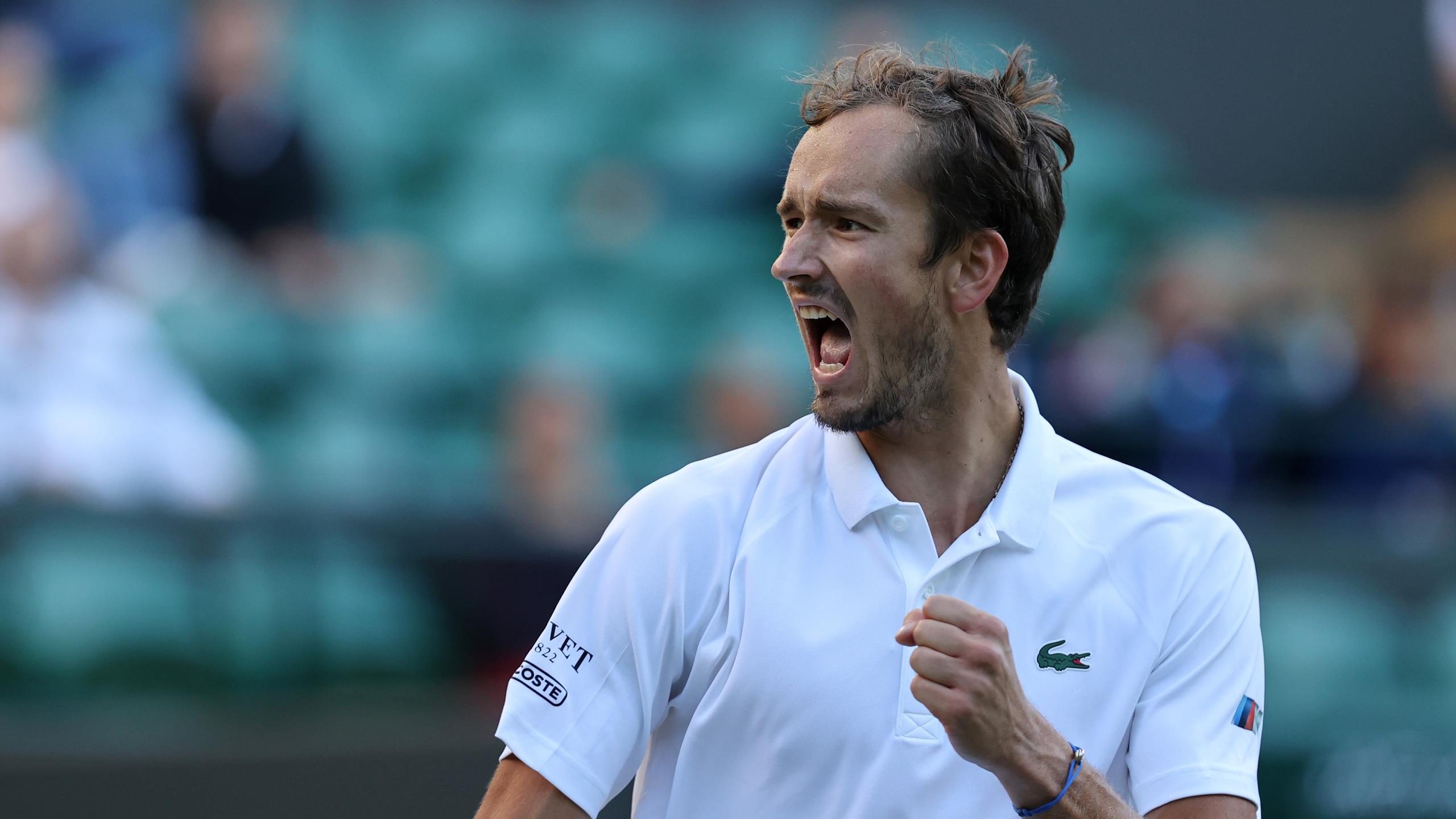 Wimbledon Daniil Medvedev Gewinnt Funf Satz Krimi Gegen Marin Cilic Nach 0 2 Ruckstand Eurosport