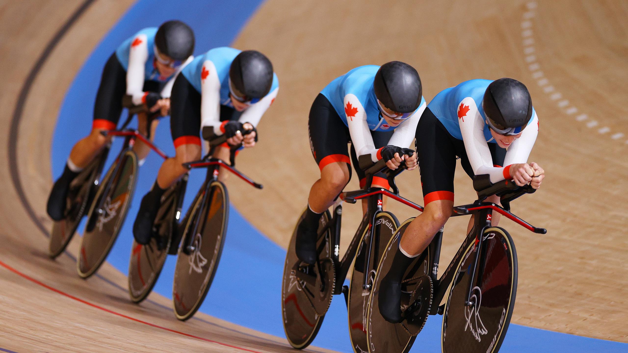 Omnium cycling clearance