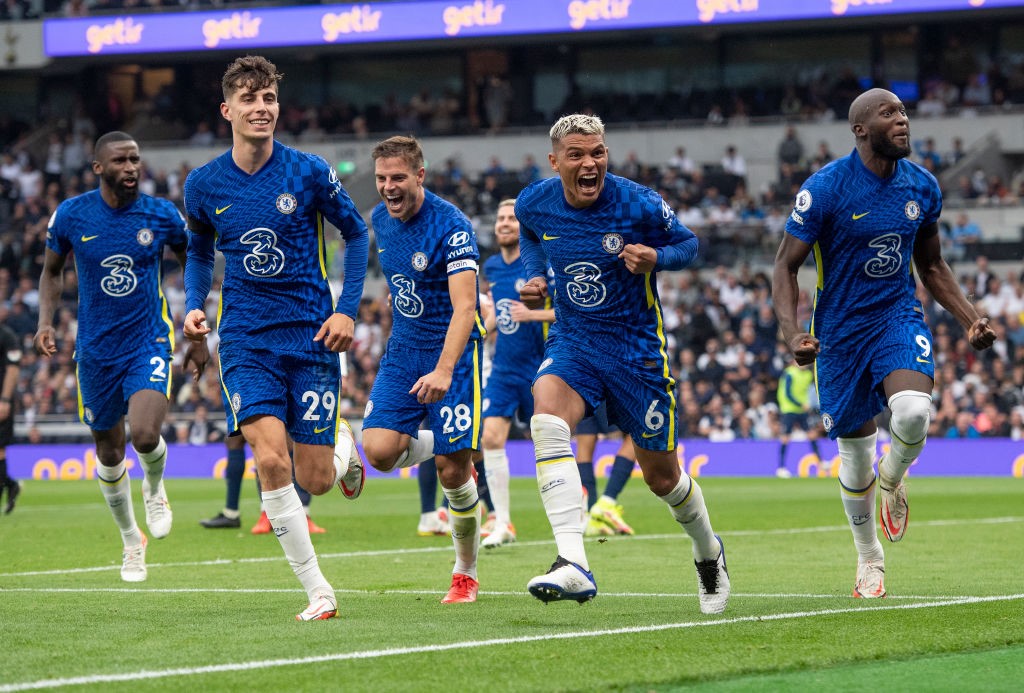 Tiago Silva (second from right) celebrates scoring Chelsea's first goal during the Premier League match between Tottenham Hotspur and Chelsea at Tottenham Hotspur Stadium on September 19, 2021 in London, England.