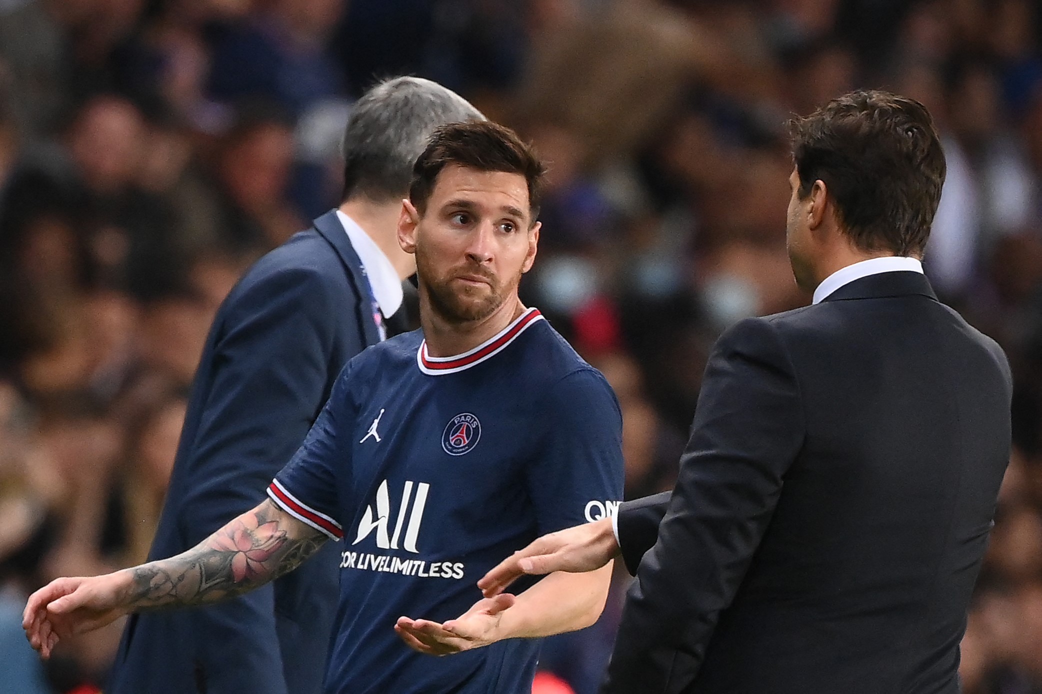 Lionel Messi et Mauricio Pochettino, un changement plein d'incompréhension face à l'OL