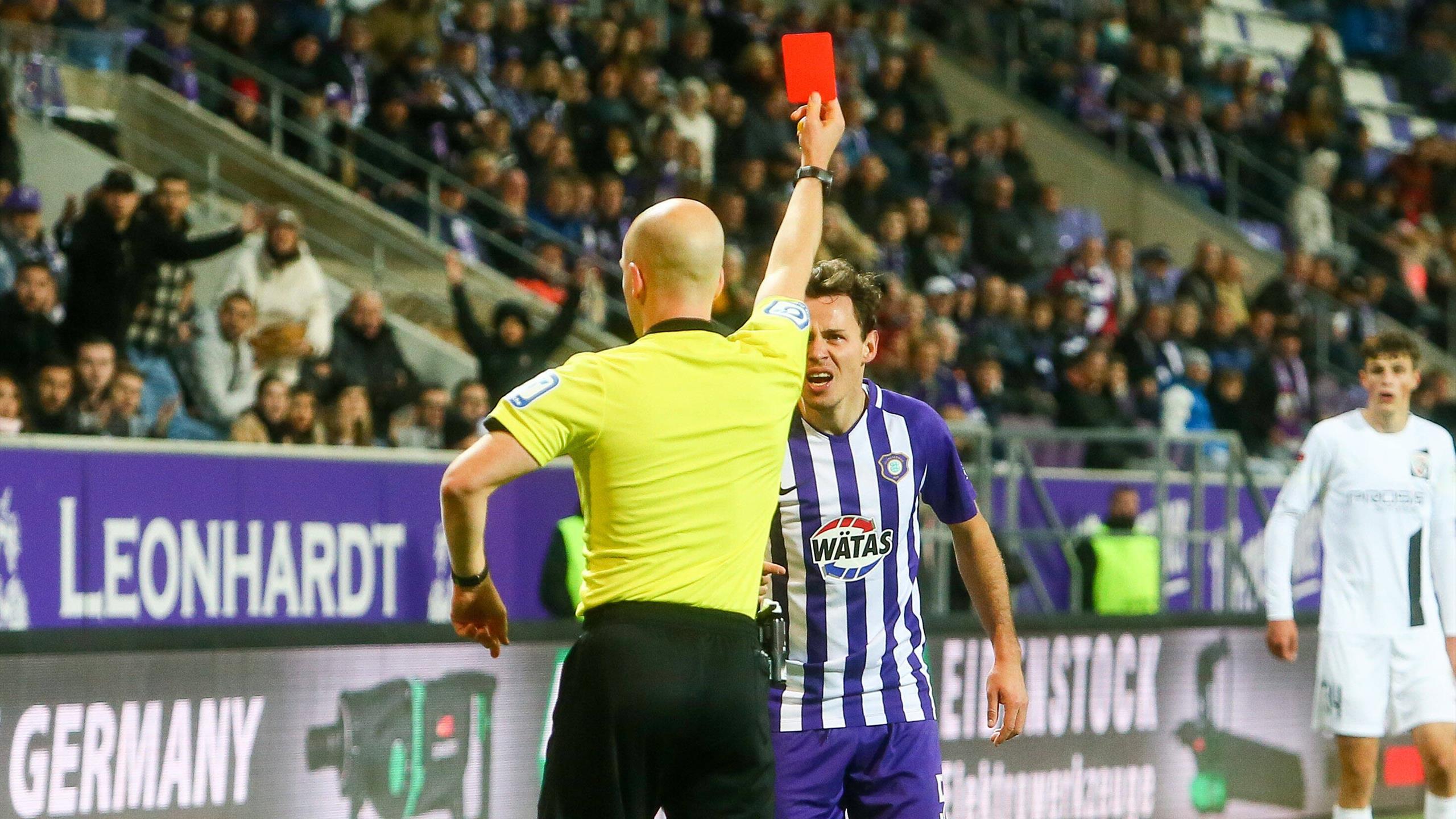 Spuckattacke DFB Bundesgericht Reduziert Sperre F r Clemens Fandrich 