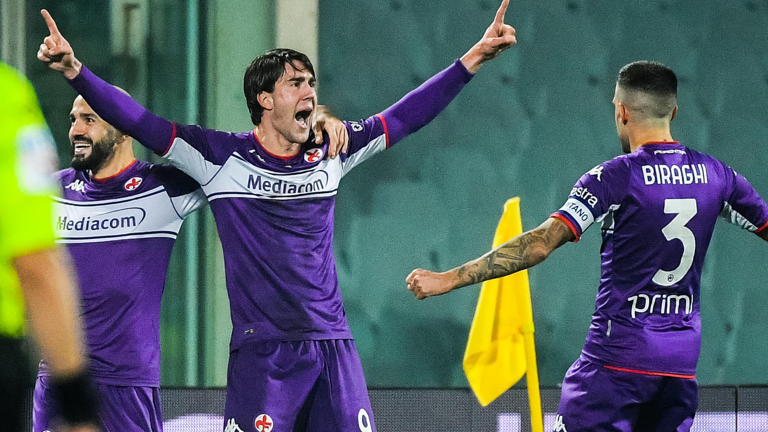 C tig torul Straniu n Cursa Pentru Transferul Lui Dusan Vlahovic n 