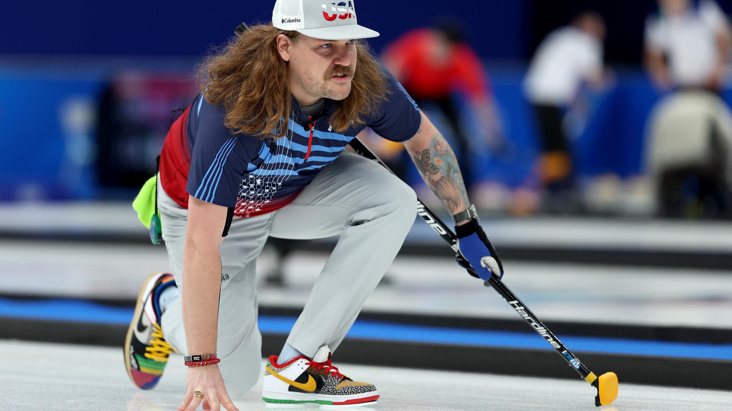 Norwegian curlers make Olympic-size fashion statement in diamond