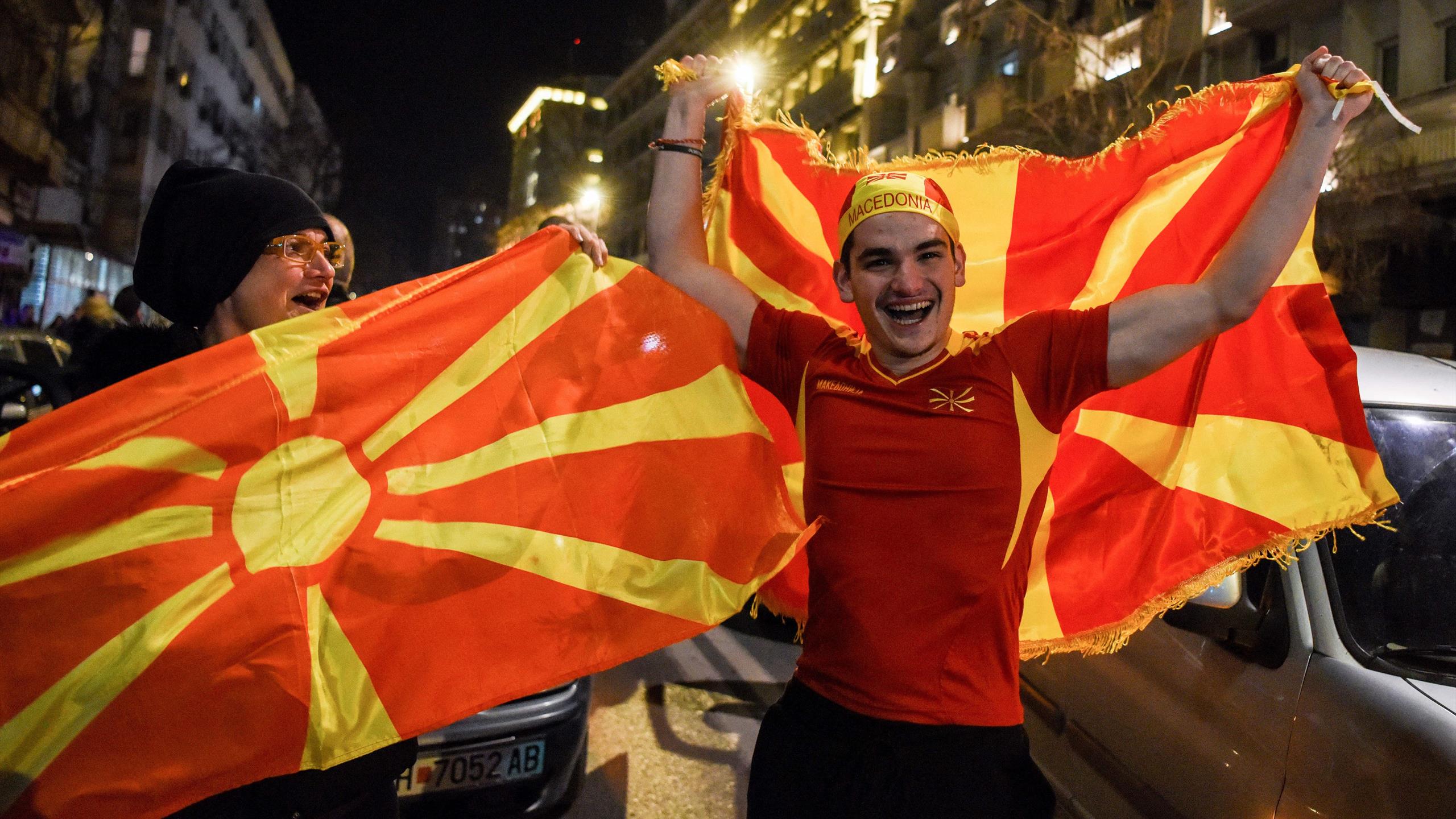2022 World Play-offs – North Macedonia players welcomed as heroes in