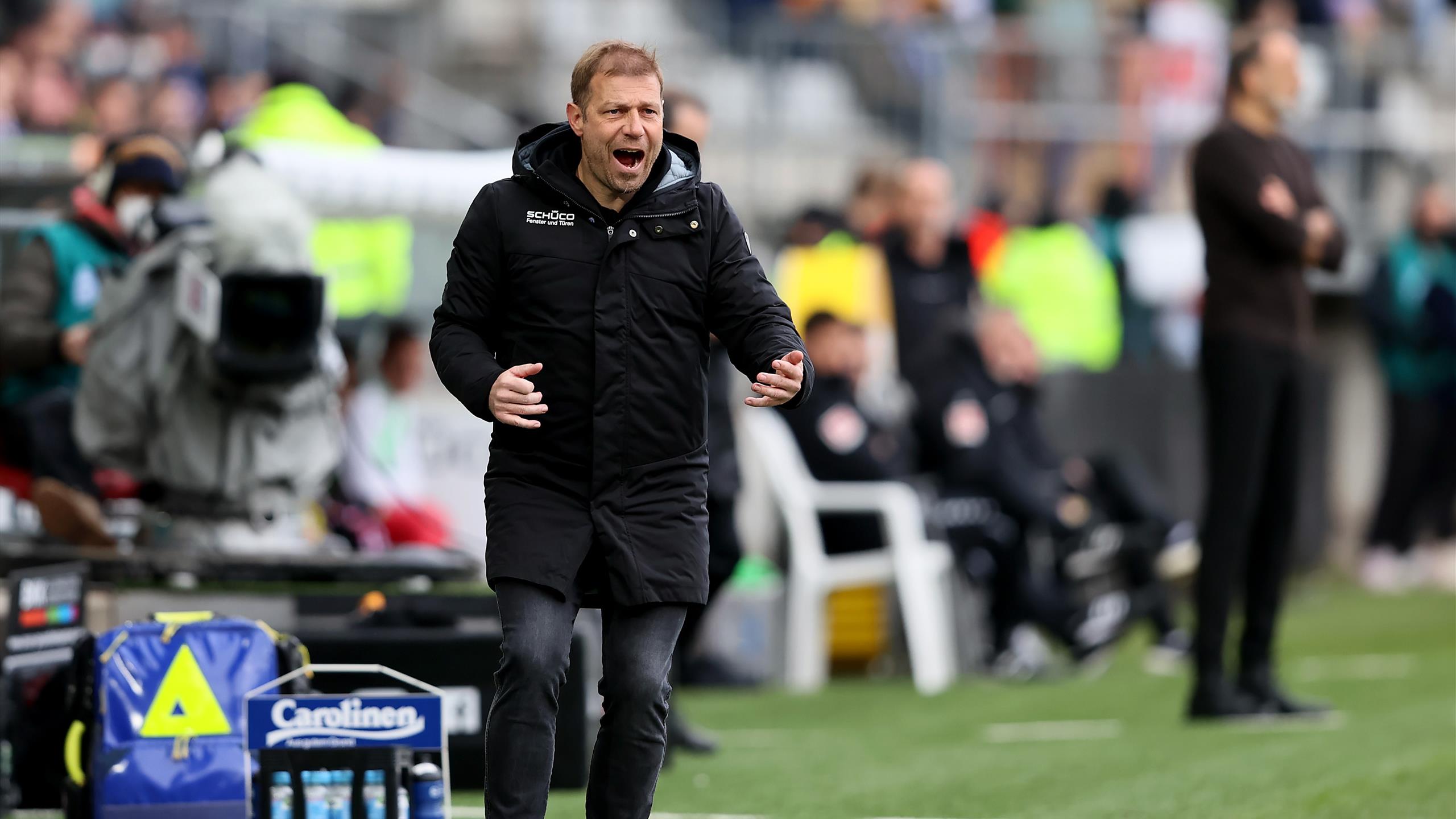 Kramer Und Kramer Gelsenkirchen Schalke 04 offenbar mit Frank Kramer einig: Ex-Trainer von Arminia