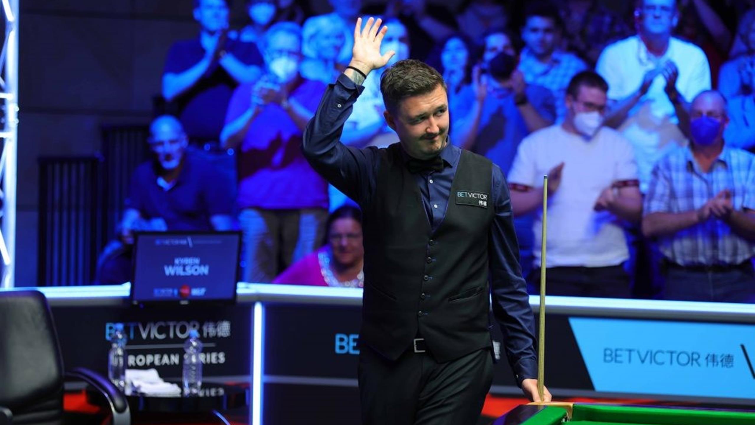 European Masters Wilson veel te sterk voor Hawkins in finale Eurosport