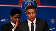 TRANSFERTS 630 Millions Kylian Mbapp Aurait Sign Un Contrat 