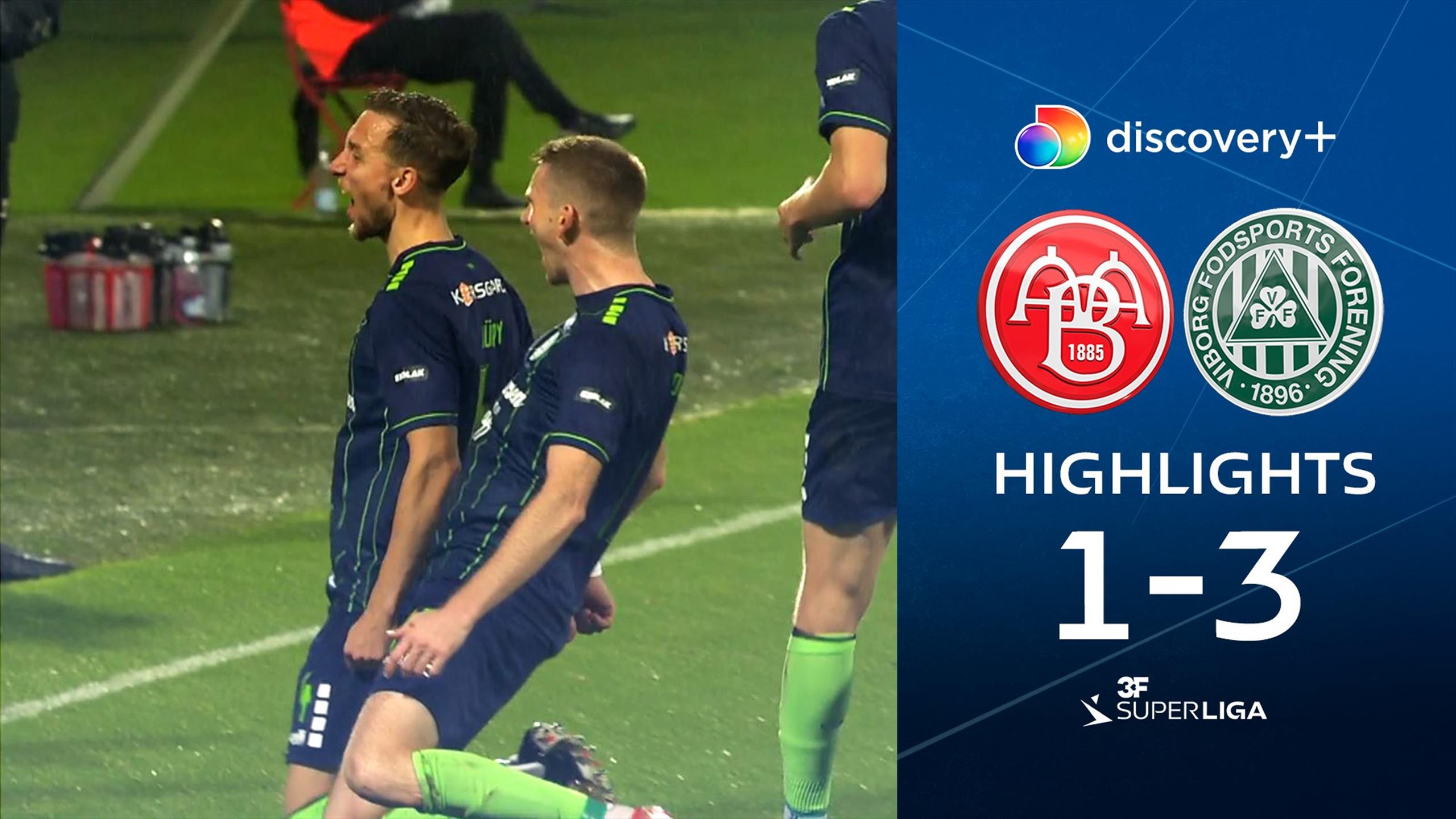 Highlights rykker op på andenpladsen efter målfest i