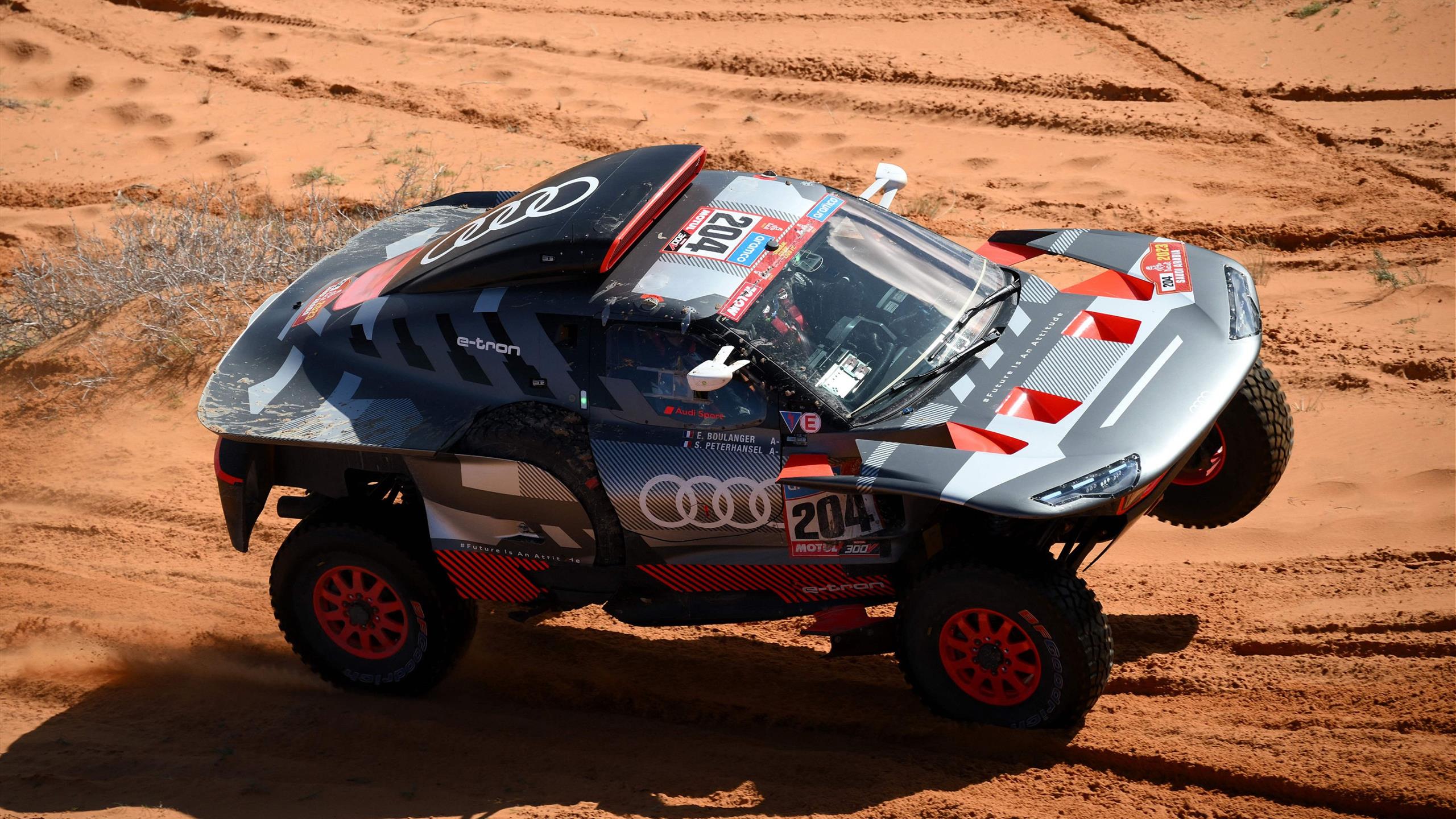 Voiture de Rallye Dakar 2023 S.PETERHANSEL-E