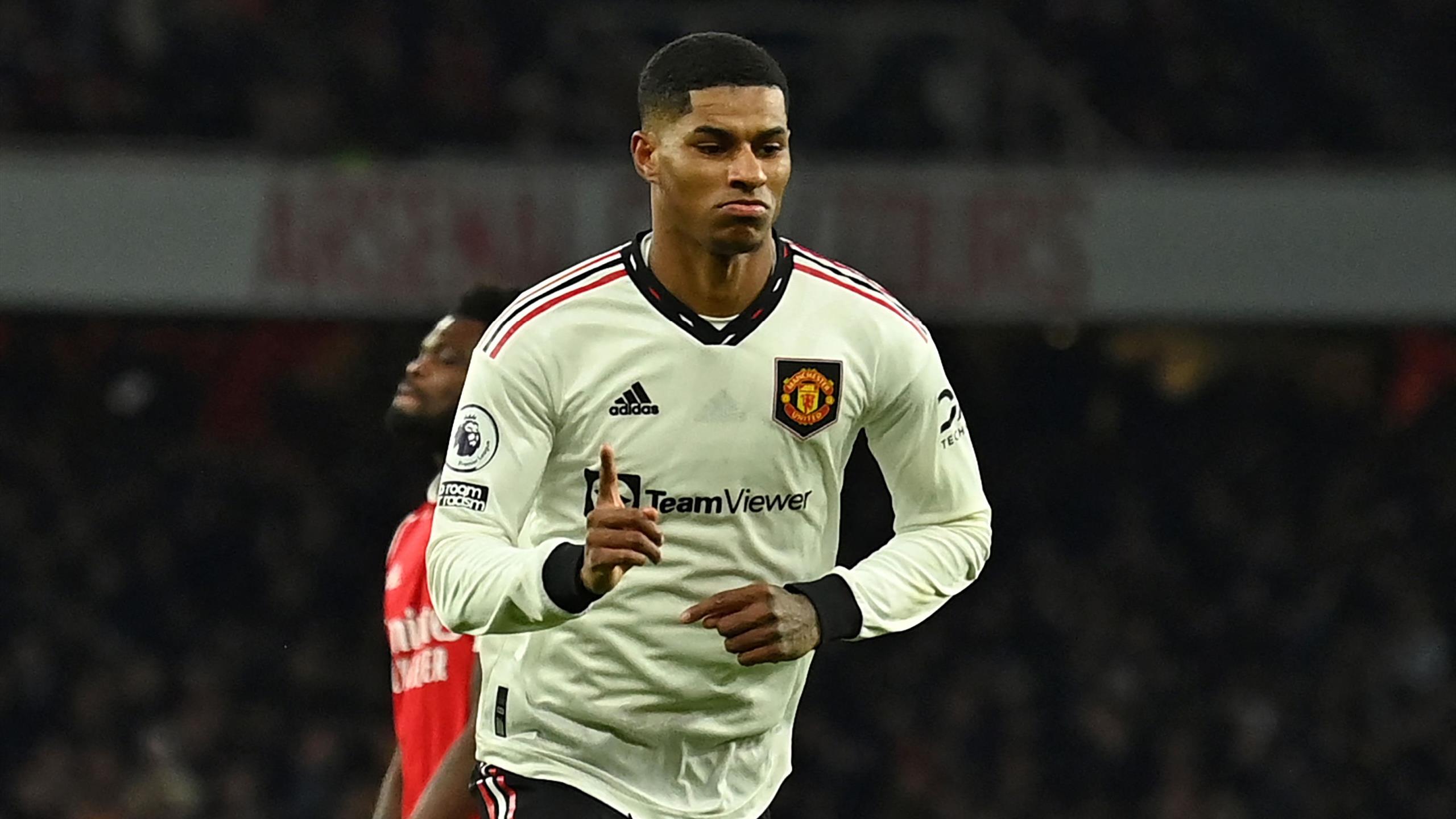 Arsenal vs Manchester United highlights: Nketiah late goal sinks Ten Hag as Saka scores stunner