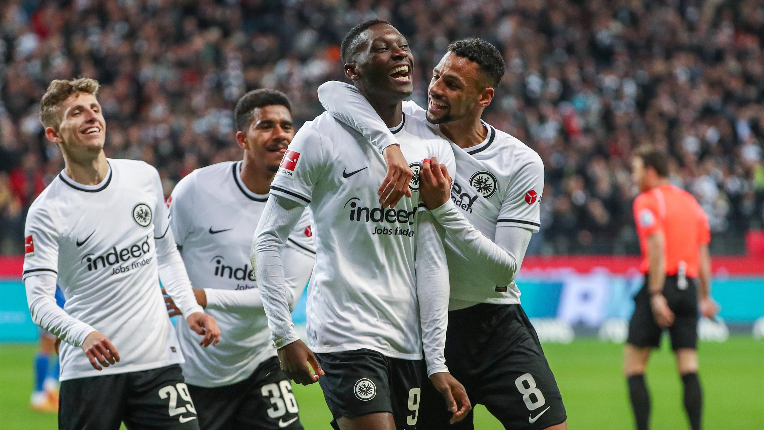 Bundesliga / Eintracht Francfort / Au niveau de Neymar et Leo Messi