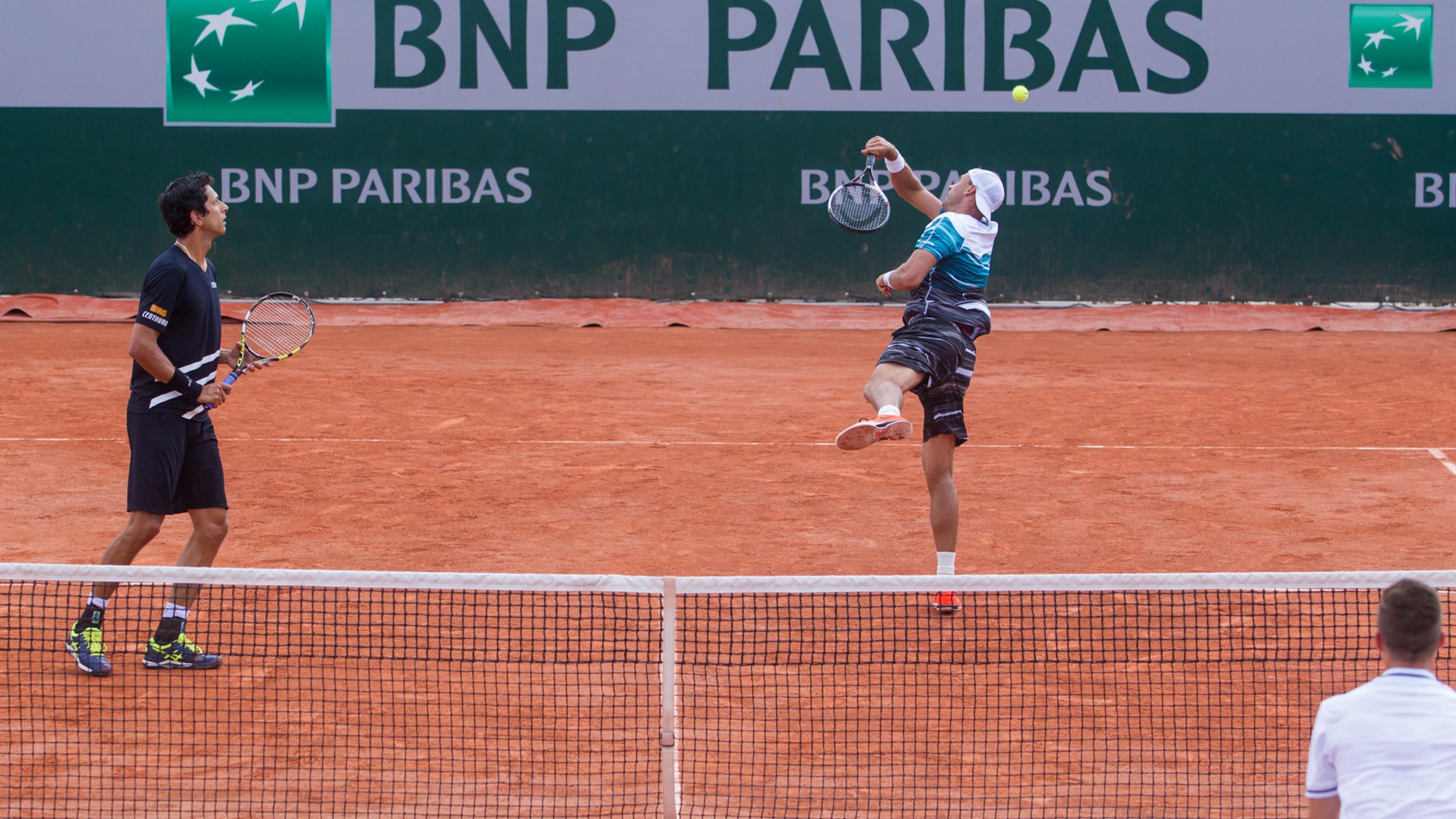 Roland Garros: gra podwójna. Łukasz Kubot i Hubert Hurkacz odpadli