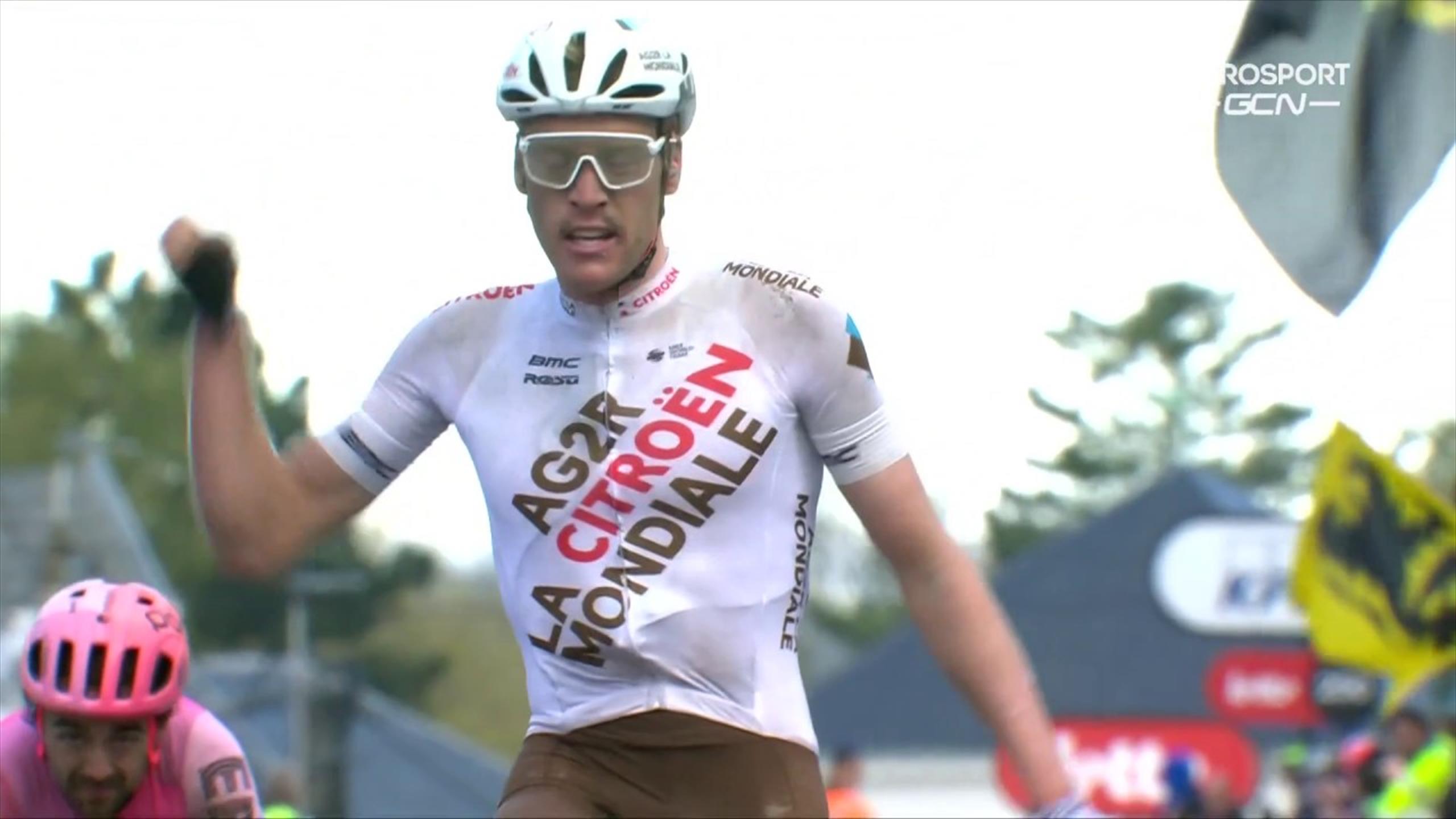 Freccia del Brabante 2023 Colpaccio di Godon! Battuto Healy in volata