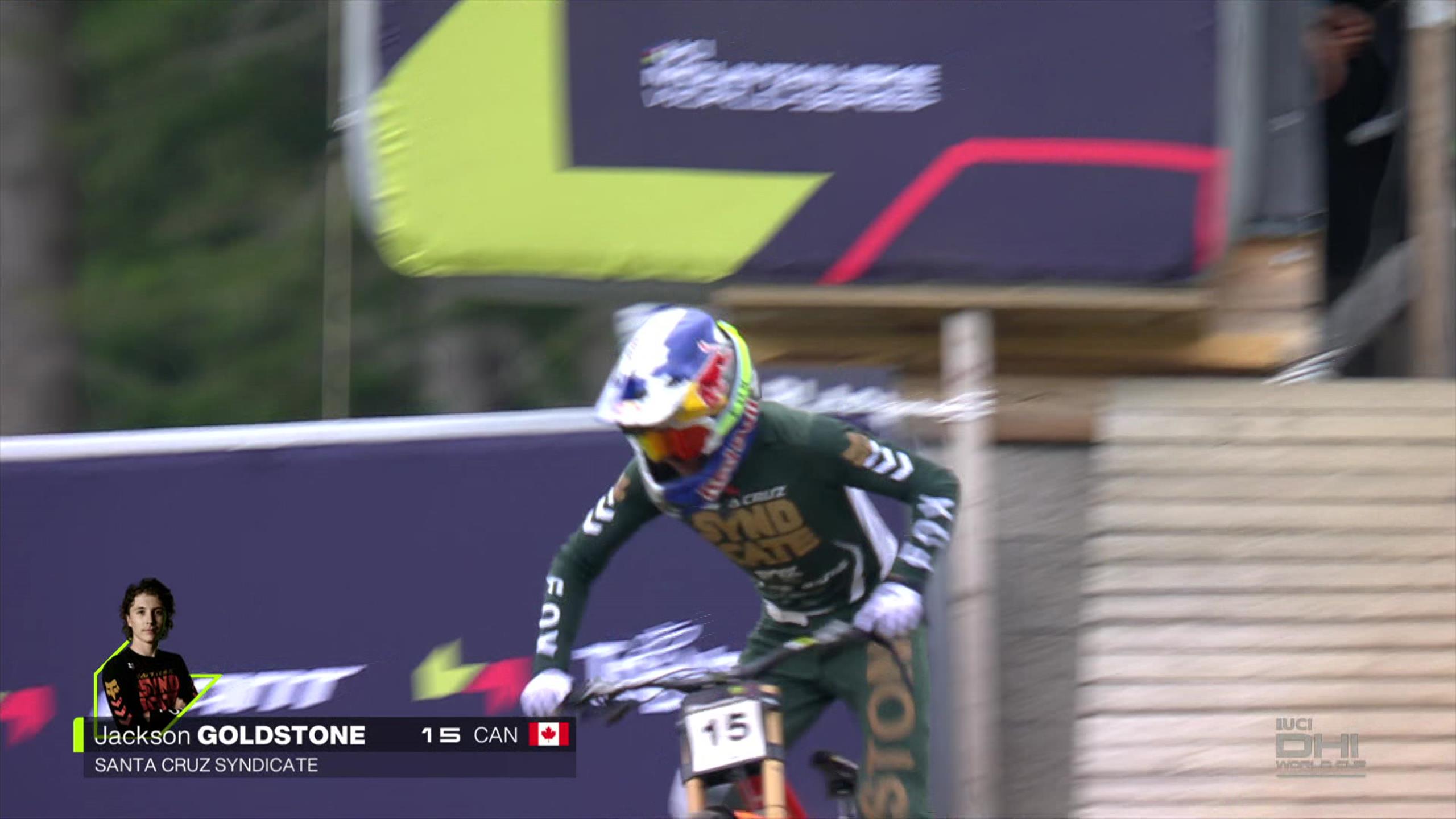 UCI MOUNTAIN BIKE WORLD SERIES Jackson Goldstone logra en Val di Sole