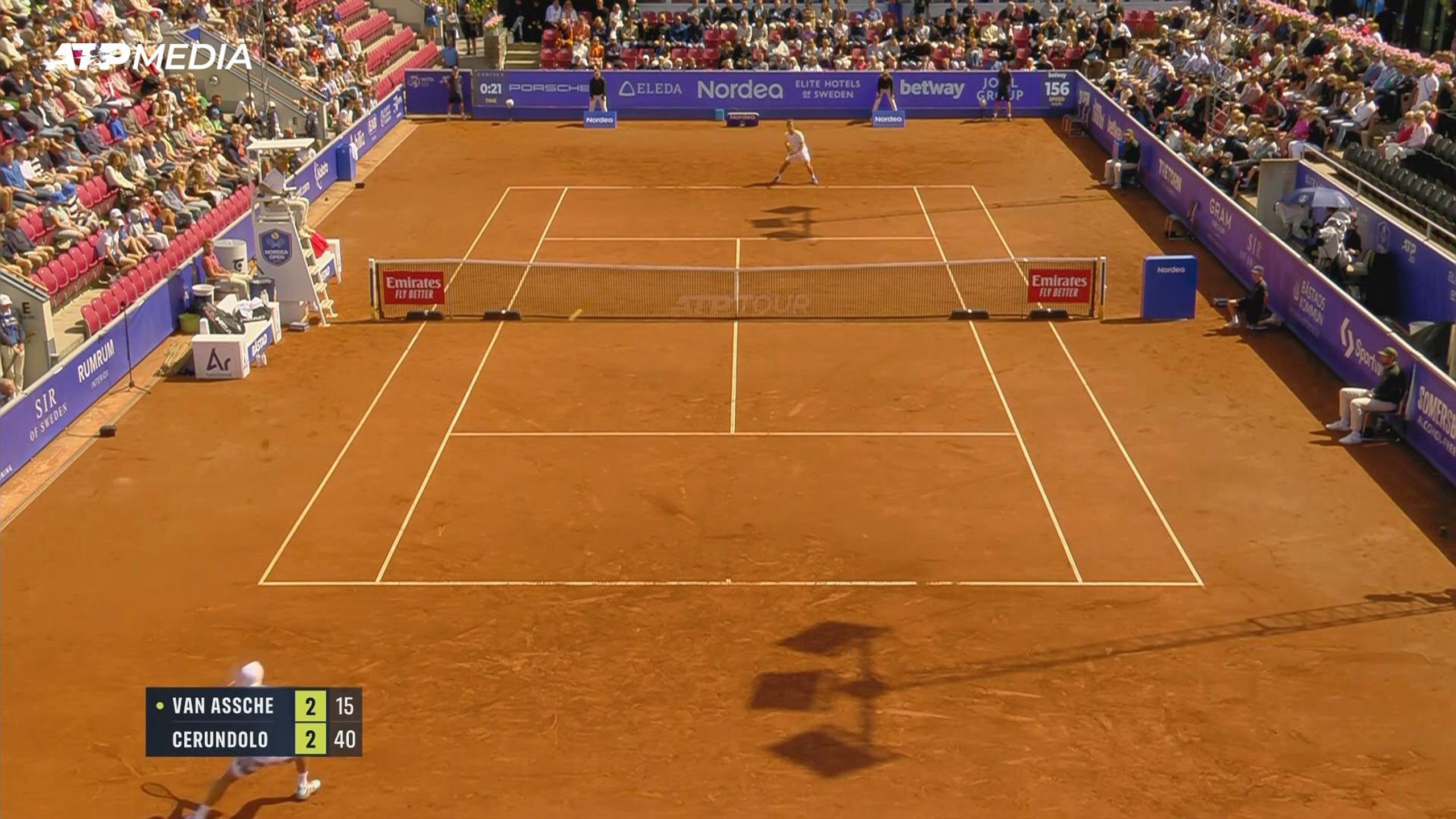 Francisco Cerundolo convincingly beats Luca Van Assche to advance to