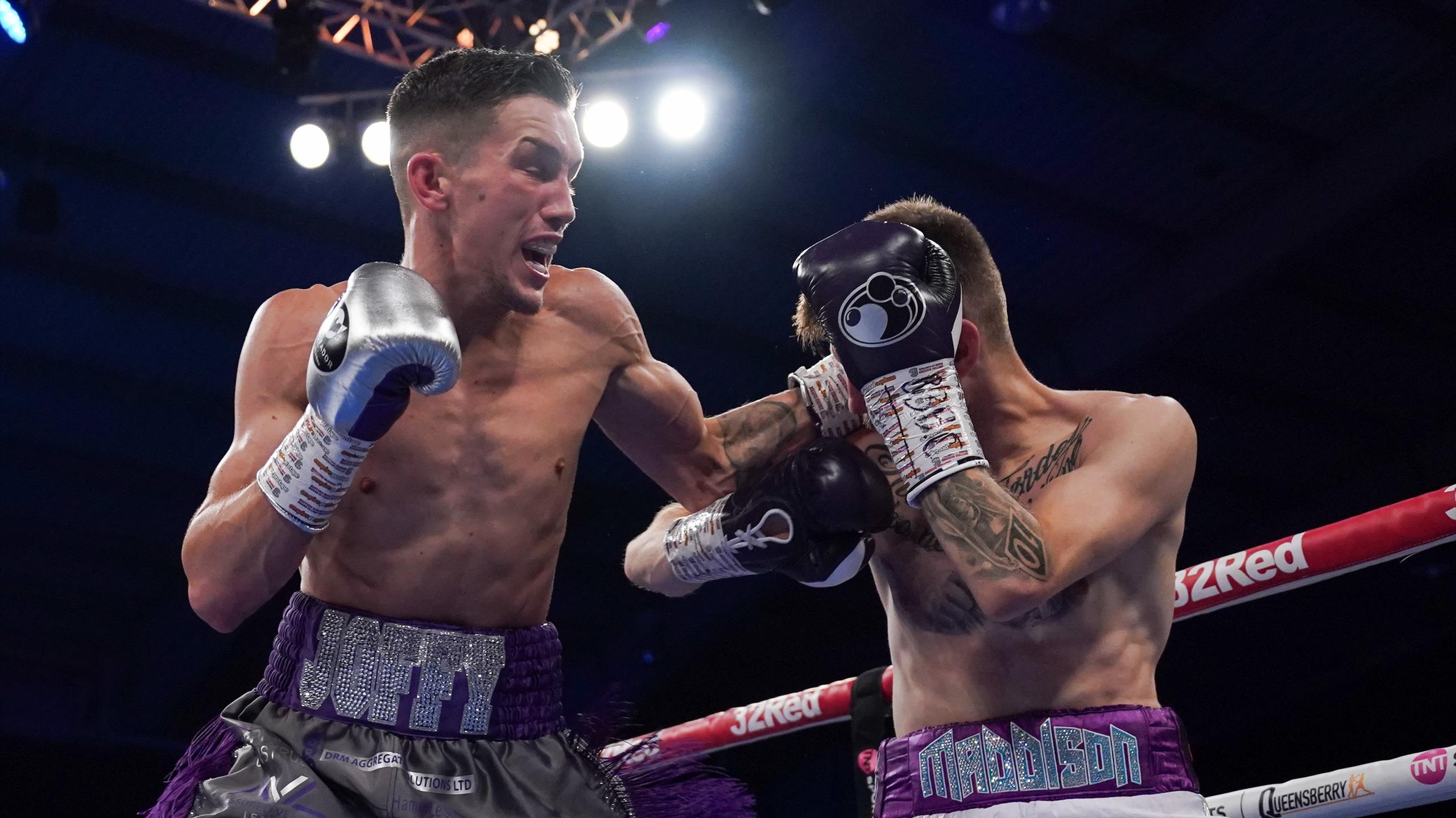 Watch as Liam Davies lands flurry of punches to end fight with Jason