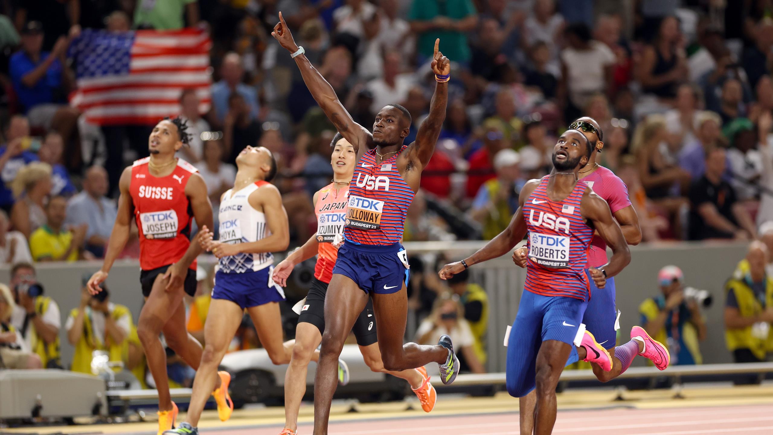  Leichtathletik-WM 2023: Grant Holloway macht Gold-Hattrick perfekt - US 