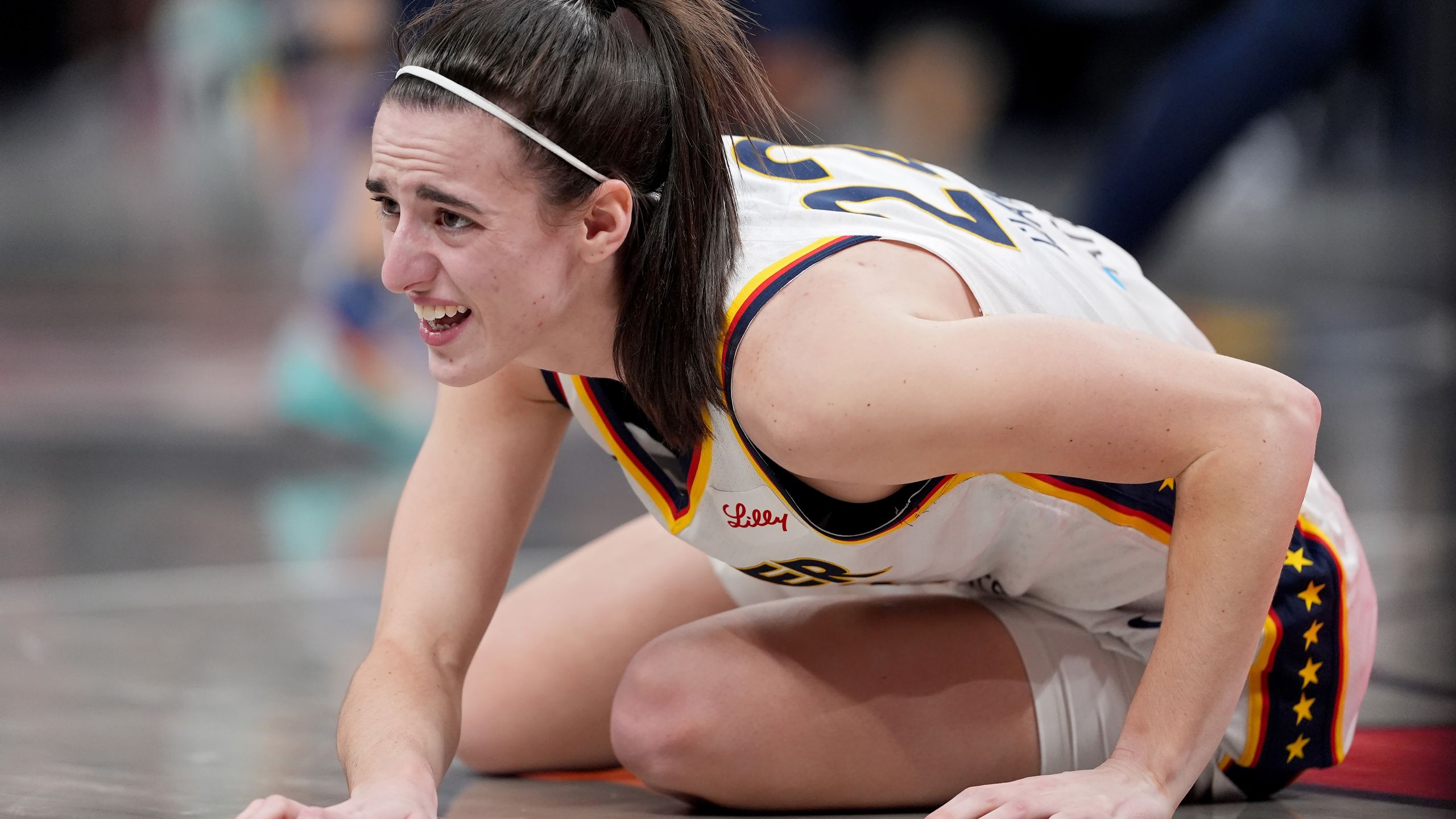 Caitlin Clark plays down injury fears after fourth straight Indiana Fever  WNBA loss - 'It'll be stiff, but I'll be good' - TNT Sports