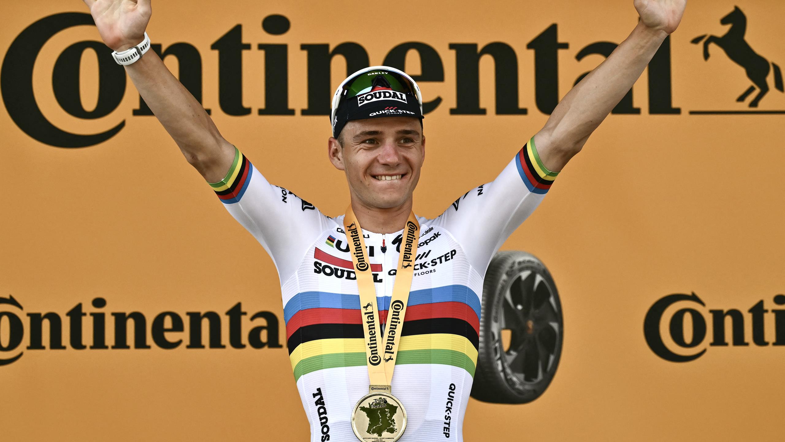 Tour de France 2024 Stage 8 LIVE – Bunch catch Abrahamsen, as sprinters ...