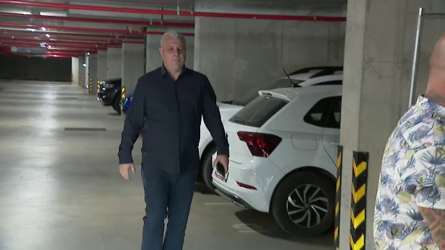 Marius Șumudică, la stadionul Giulești. Sursa: Sport.ro.