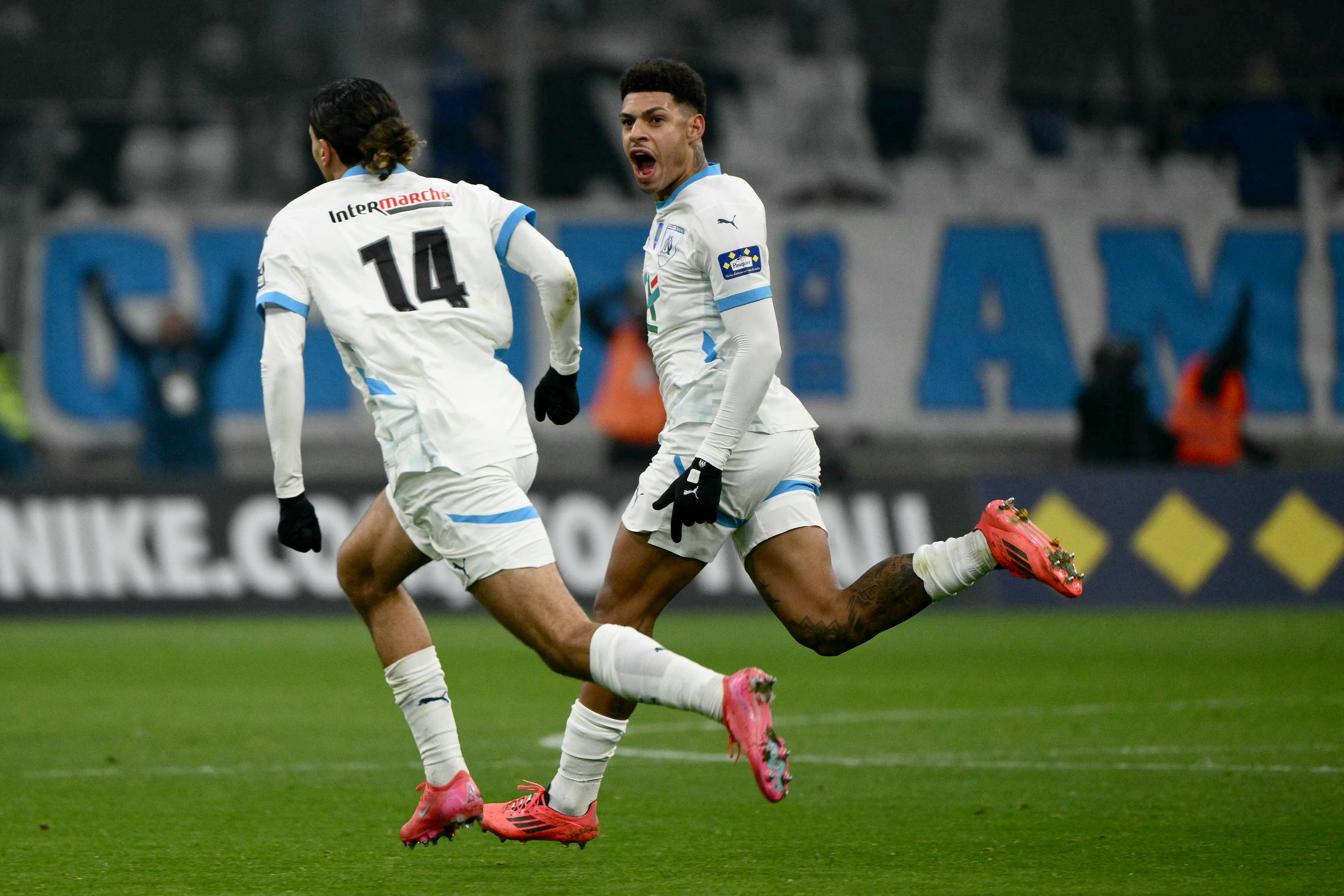FANION 16ème de Finale Coupe de France 2025 OM MARSEILLE - LILLE LOSC