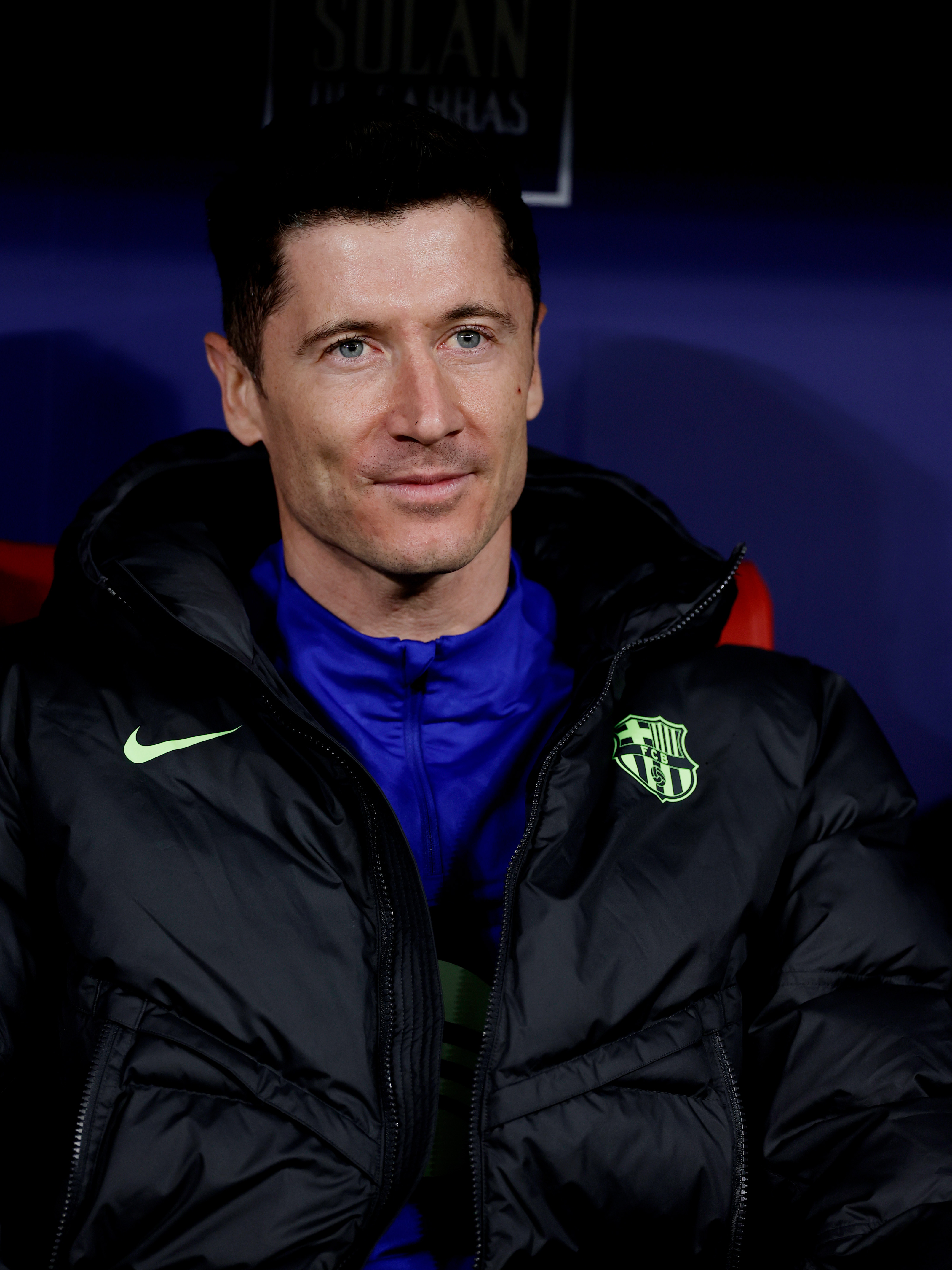 Robert Lewandowski na ławce w meczu Atletico Madryt - FC Barcelona w półfinale Pucharu Króla