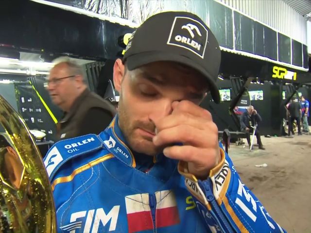 スポーツ Grand Champions EMPIRE Bartosz Zmarzlik wzruszony po wygraniu Grand Prix na żużlu w