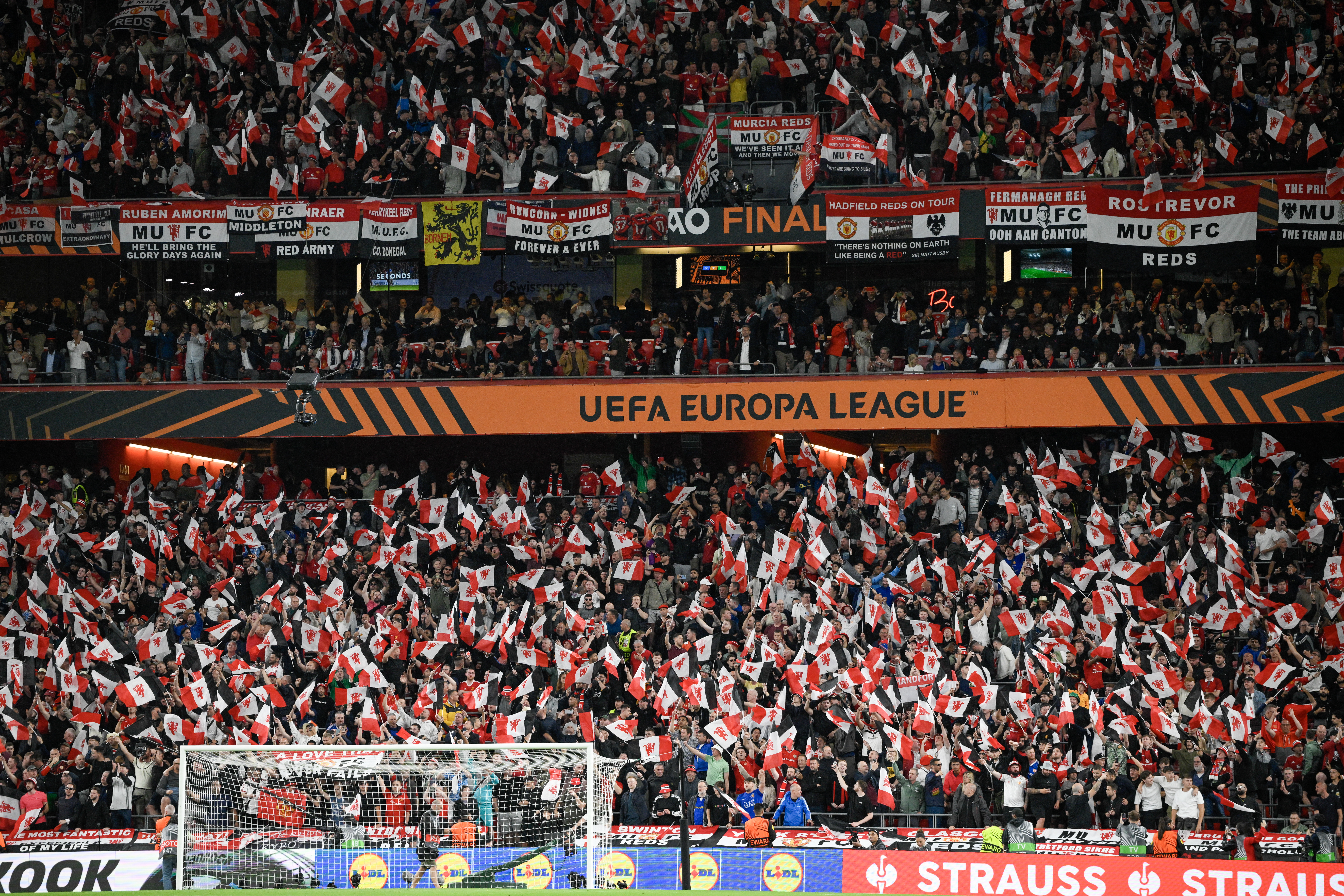 Man Utd fans at the Europa League final