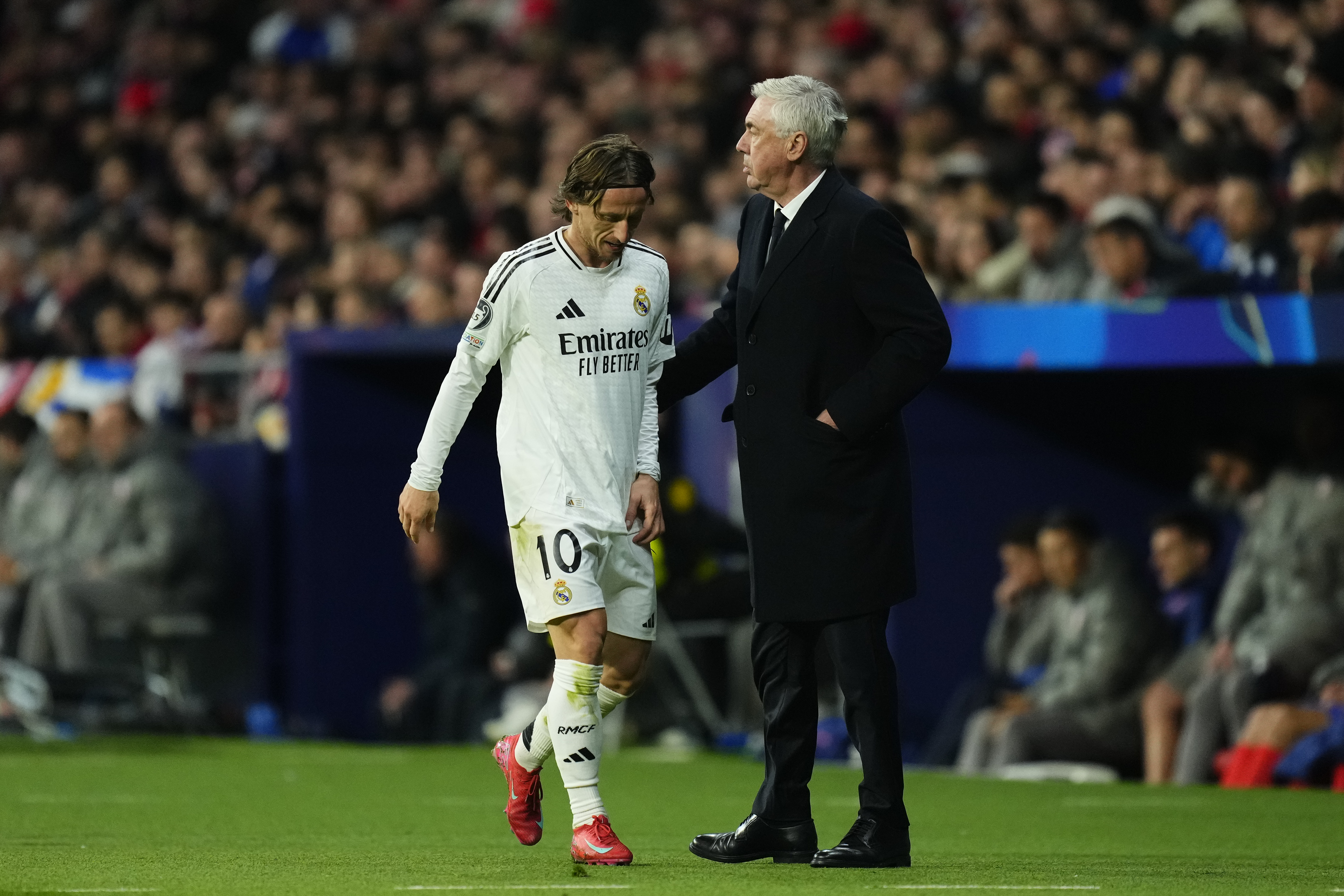 Luka Modric y Carlo Ancelotti