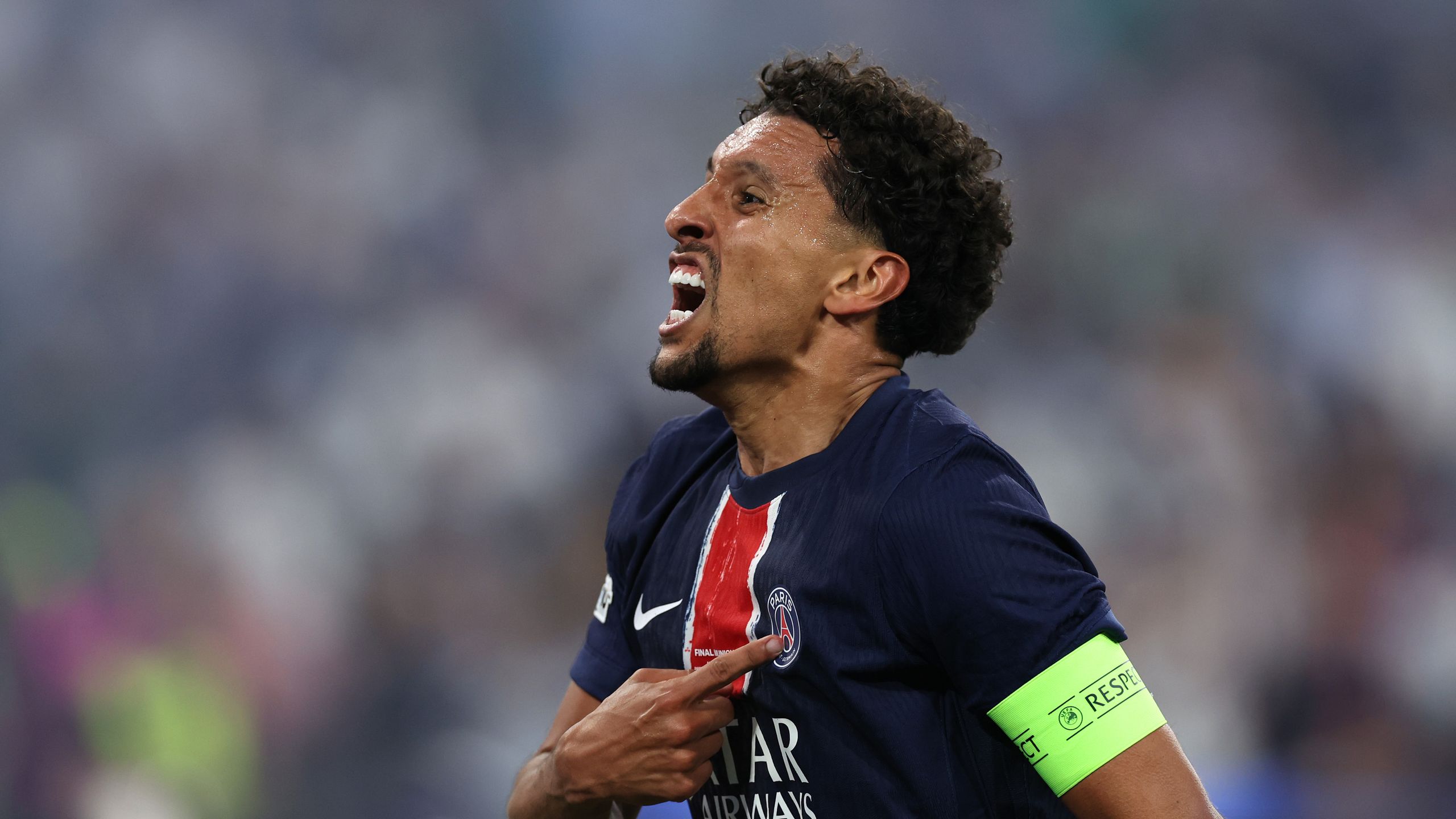 Flocage Officiel UEFA PSG Fourth 2025/2026 Flocage Officiel UEFA Nuno Mendes Numéro 25 - Maillot Fourth PSG 2025/2026 - Taille Adulte Flocage Portugal
