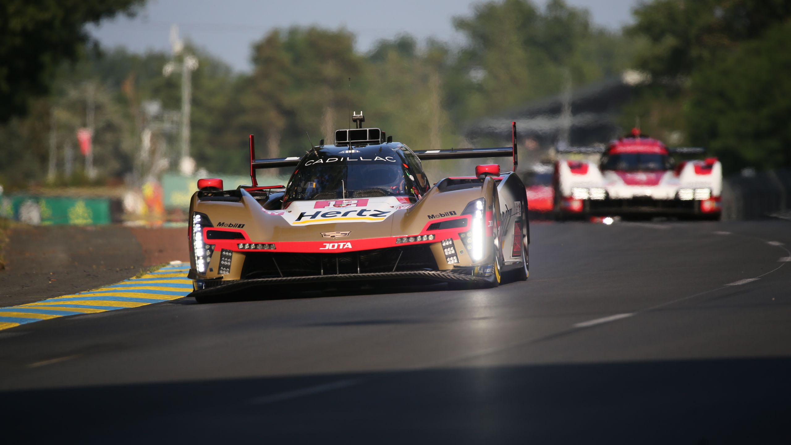 Carte 24 Heures Du Mans 2025 – Ferrari #50 Et #51 – 15x15 – Dédicacée