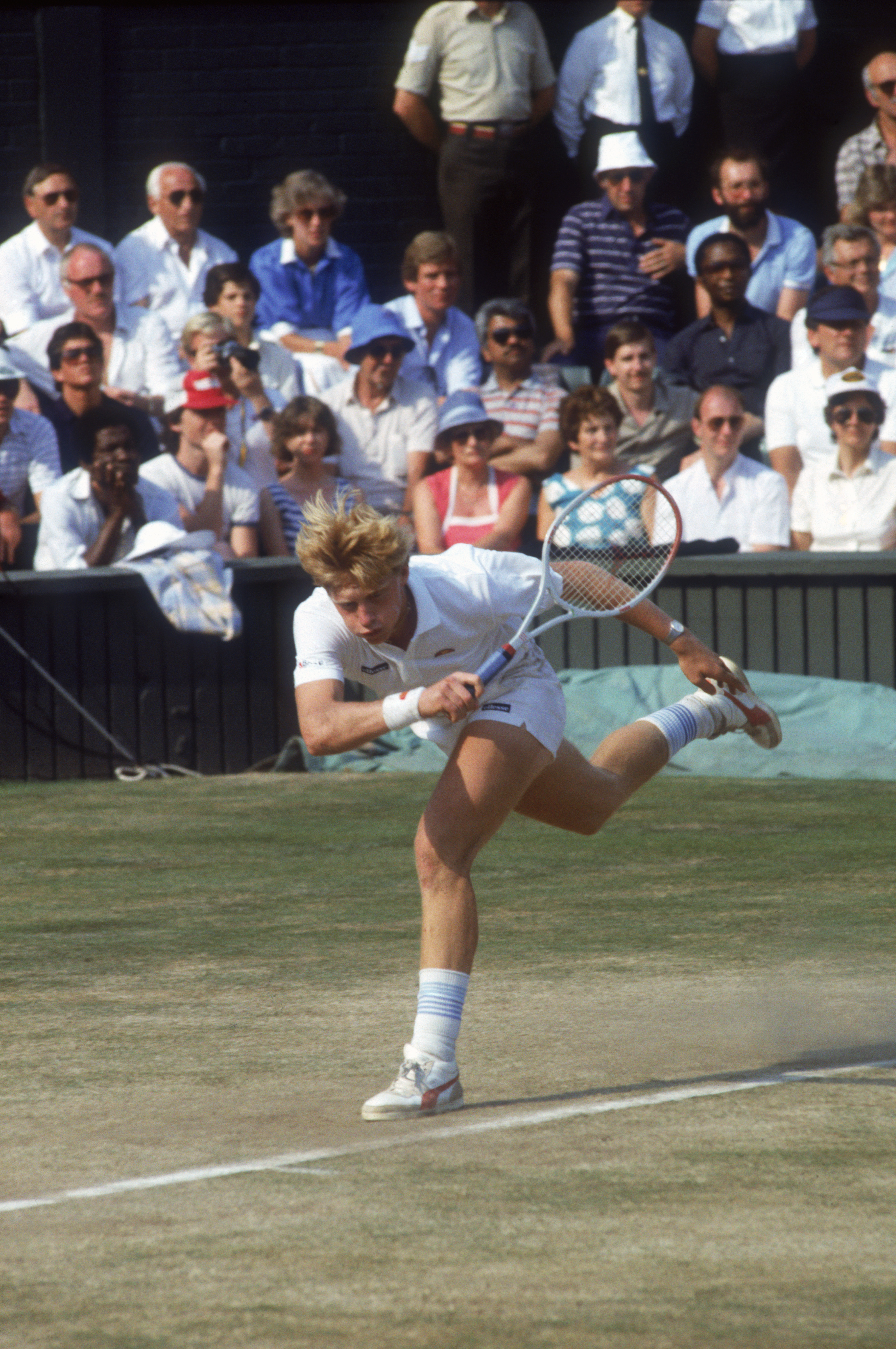 Photo de presse vintage Tennis Monte Carlo 1999 Boris Becker Avec Amis