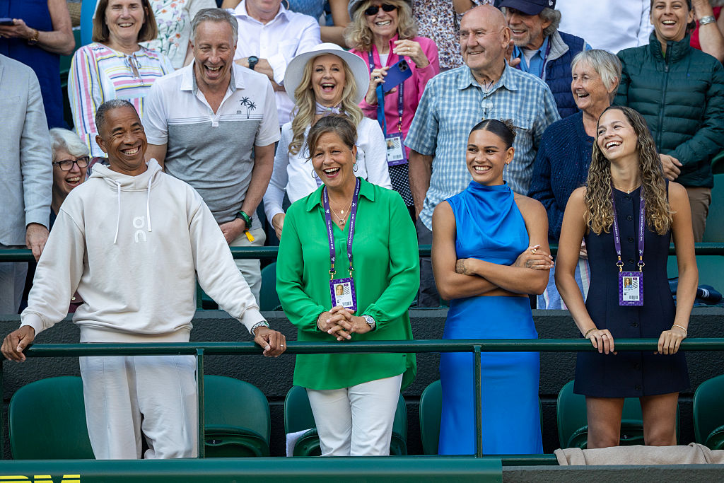 Ben Shelton has been joined at Wimbledon by (L-R) his parents, girlfriend, and sister